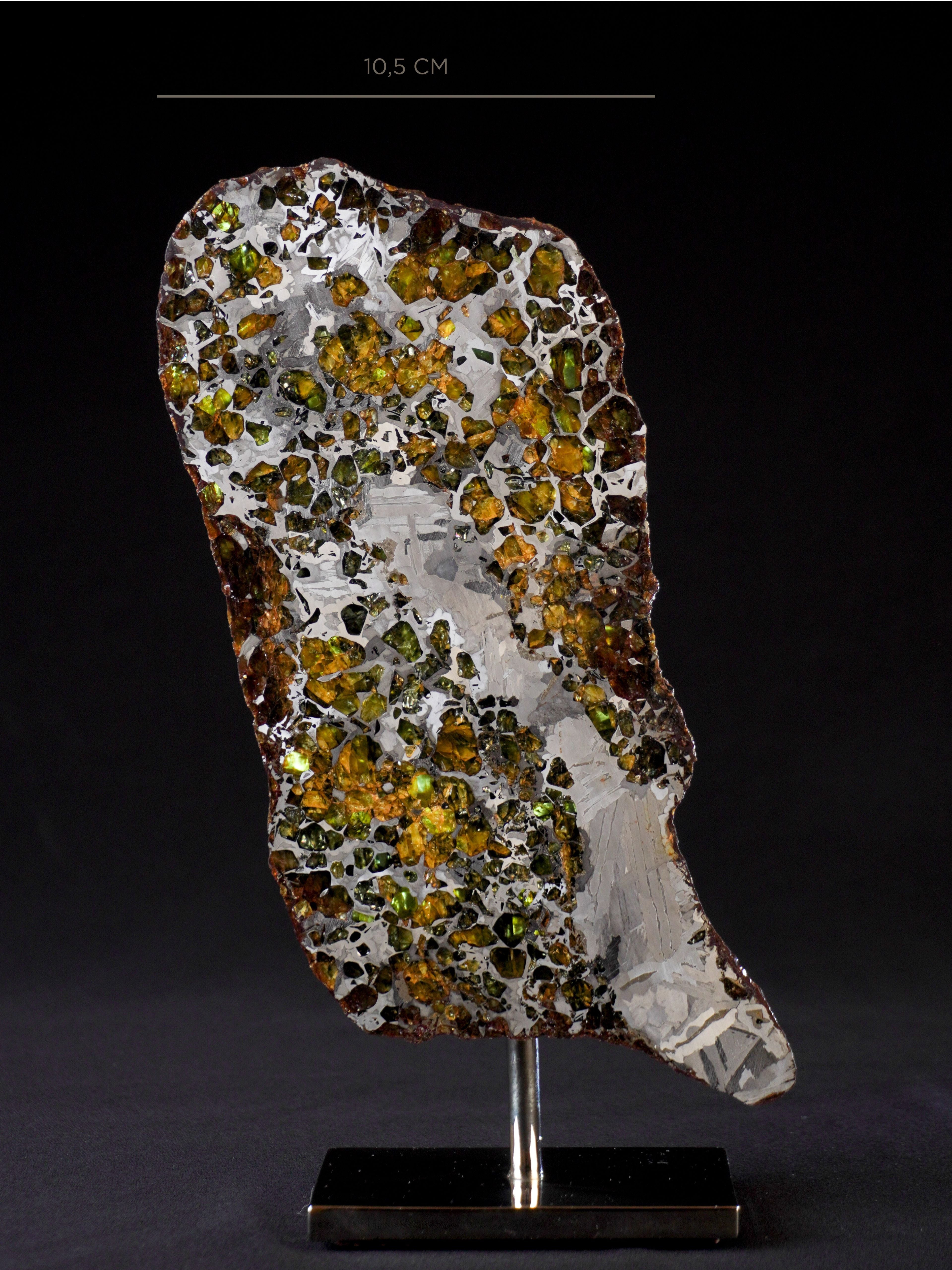 SEYMCHAN METEORITE, MAGADAN REGION, RUSSIA. 469 GRAMS.