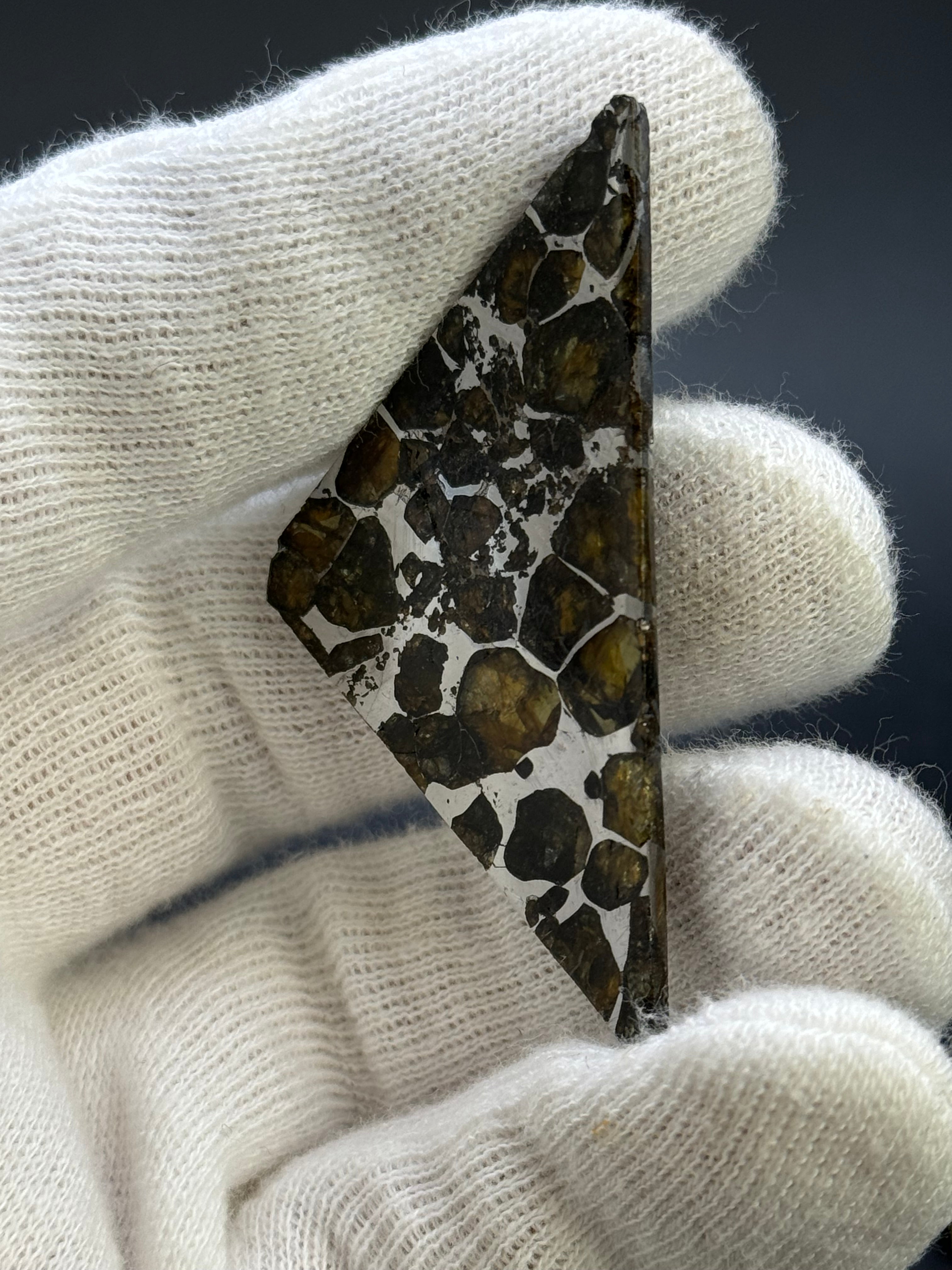 SEYMCHAN METEORITE, MAGADAN REGION, RUSSIA. 9,24 GRAMS.