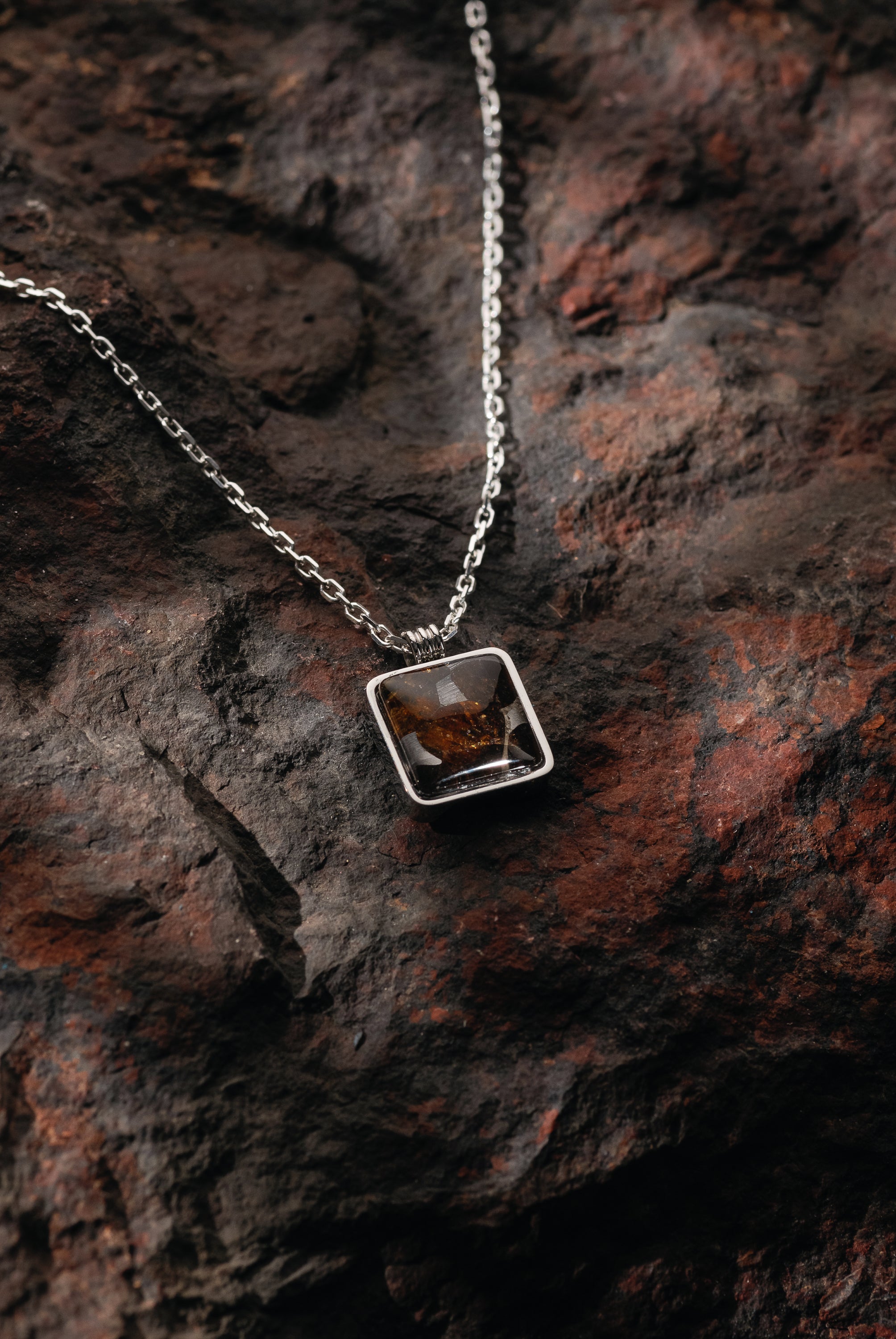 SQUARE PENDANT OF SERICHO METEORITE