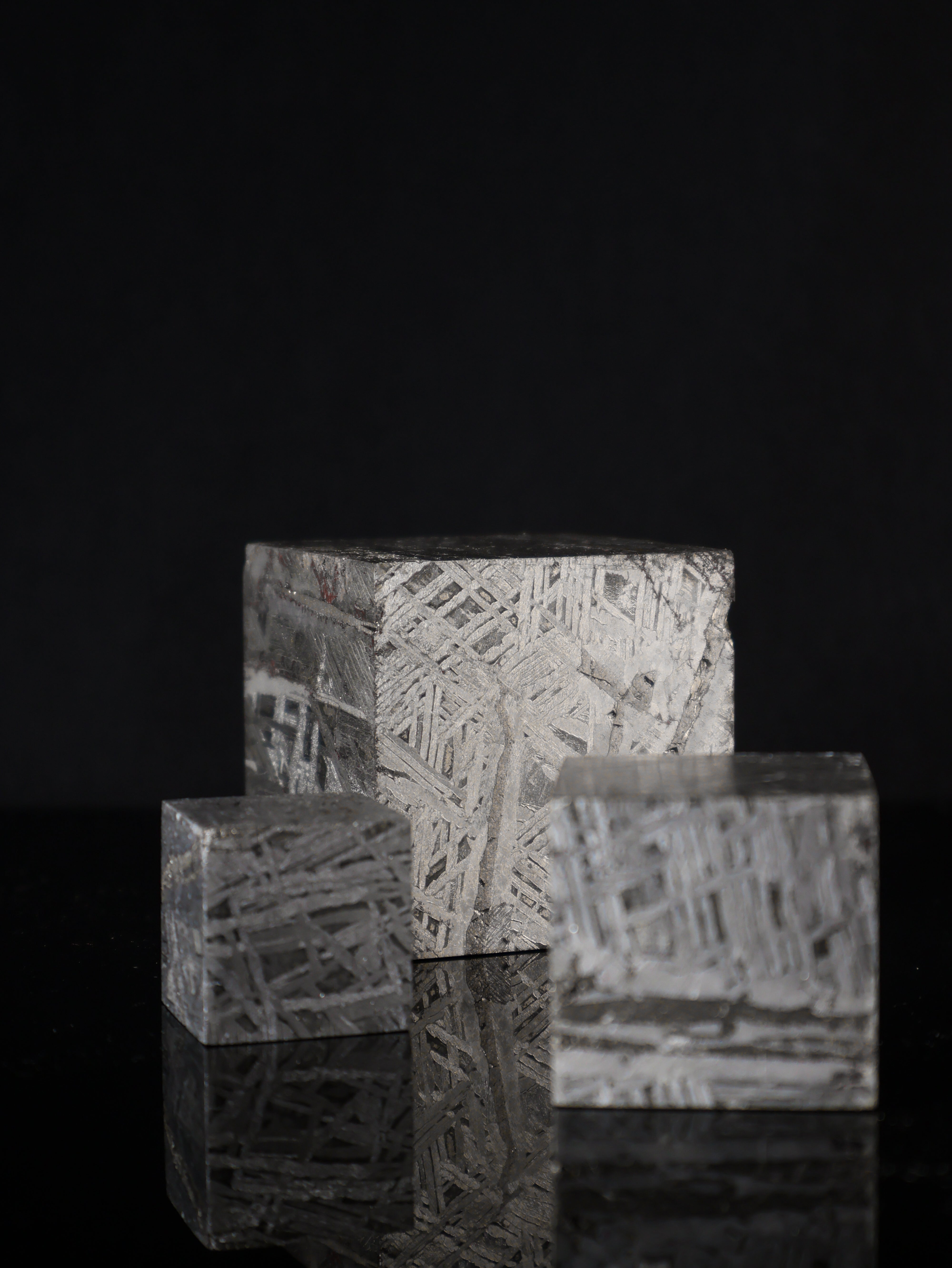 ALETAI, GOBI DESERT, CHINA. CUBE.