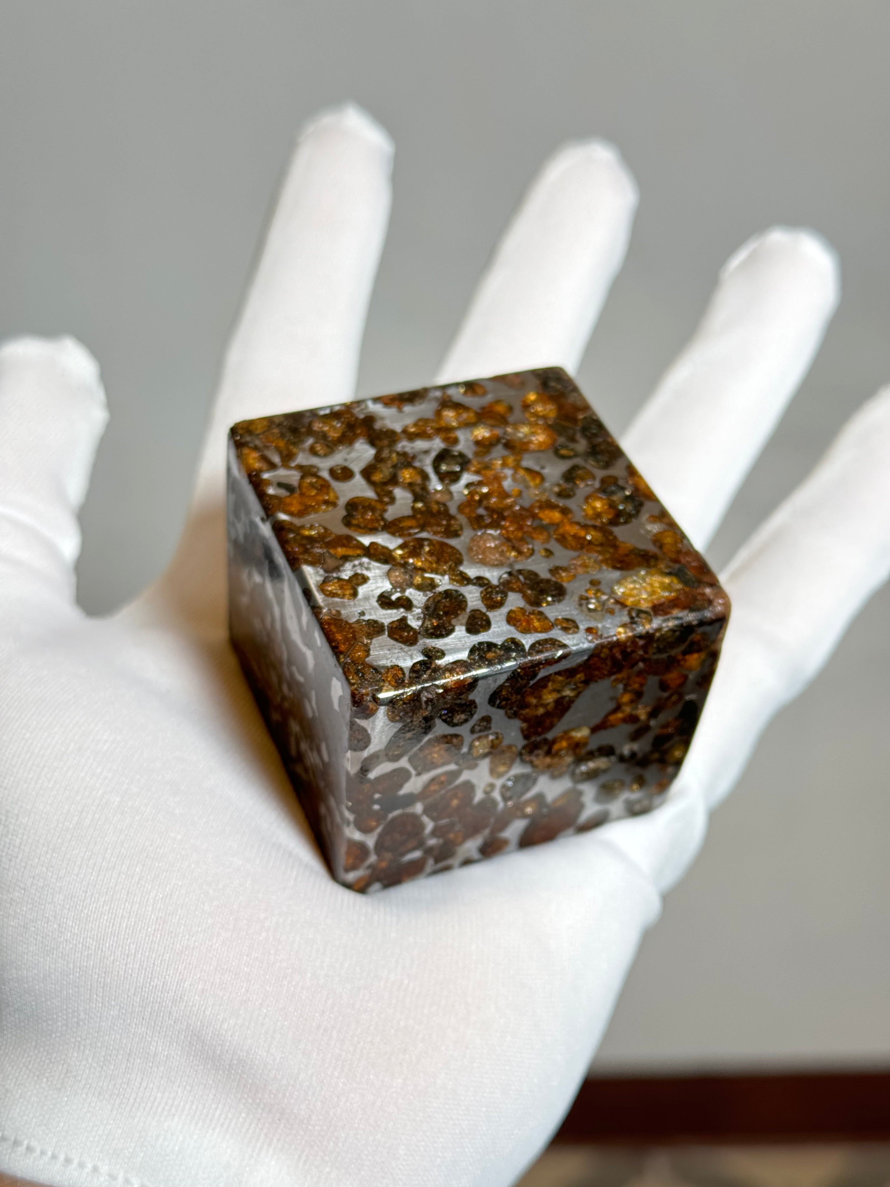 Sericho pallasite meteorite cube, Kenya. 631 grams.