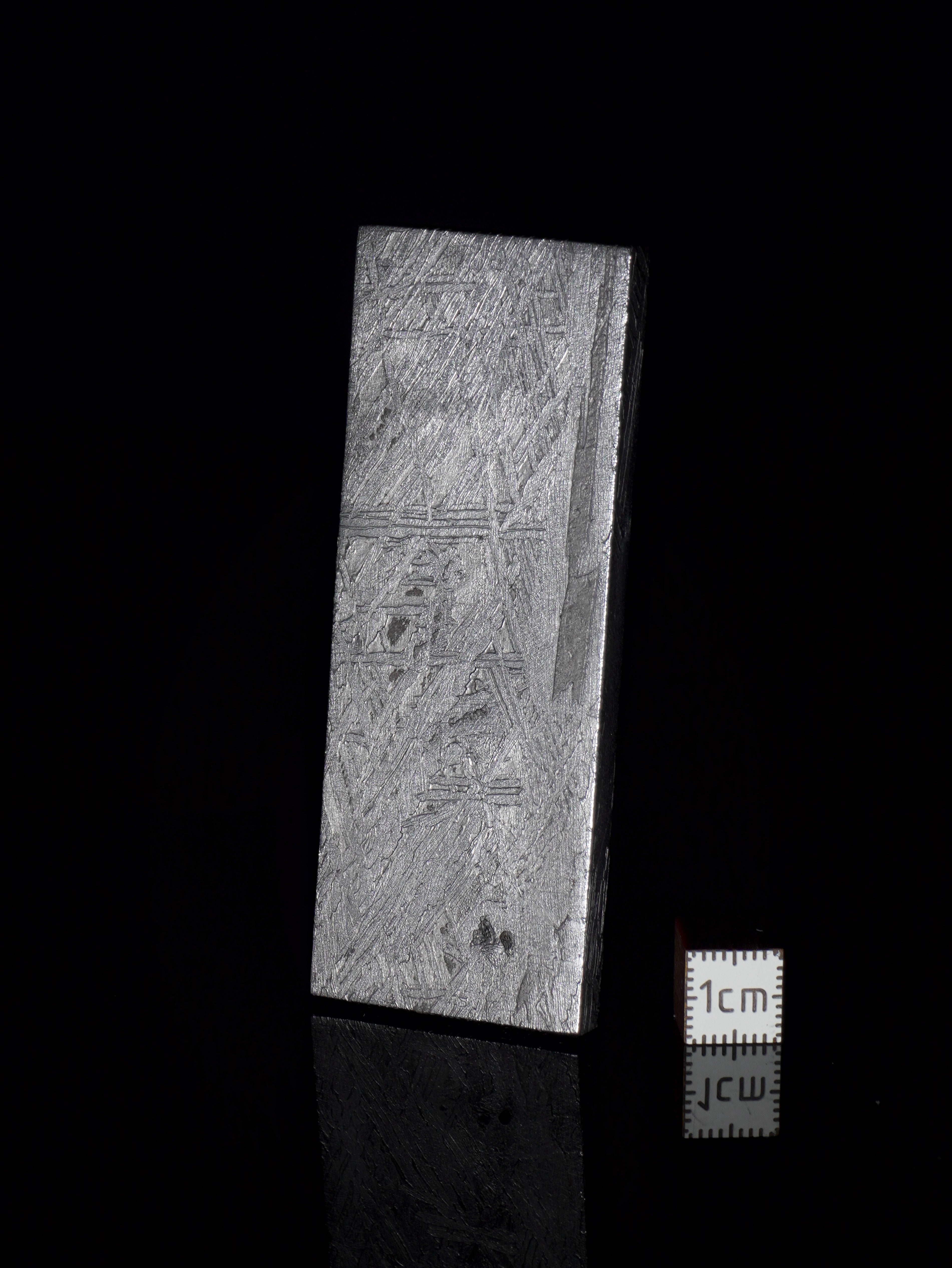 Aletai Meteorite, Gobi Desert, China. 103,4 grams.
