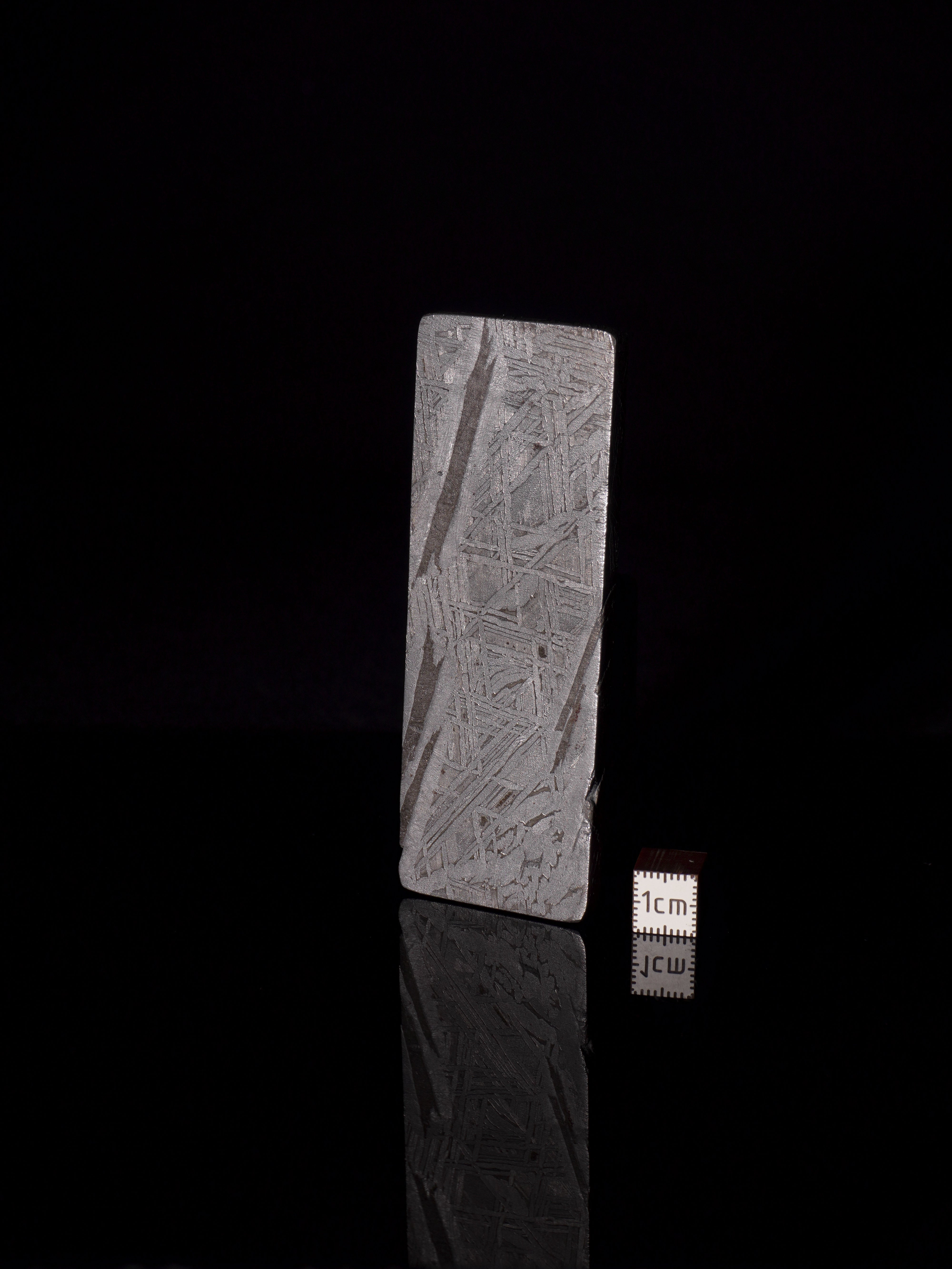Aletai Meteorite, Gobi Desert, China. 116,44 grams.