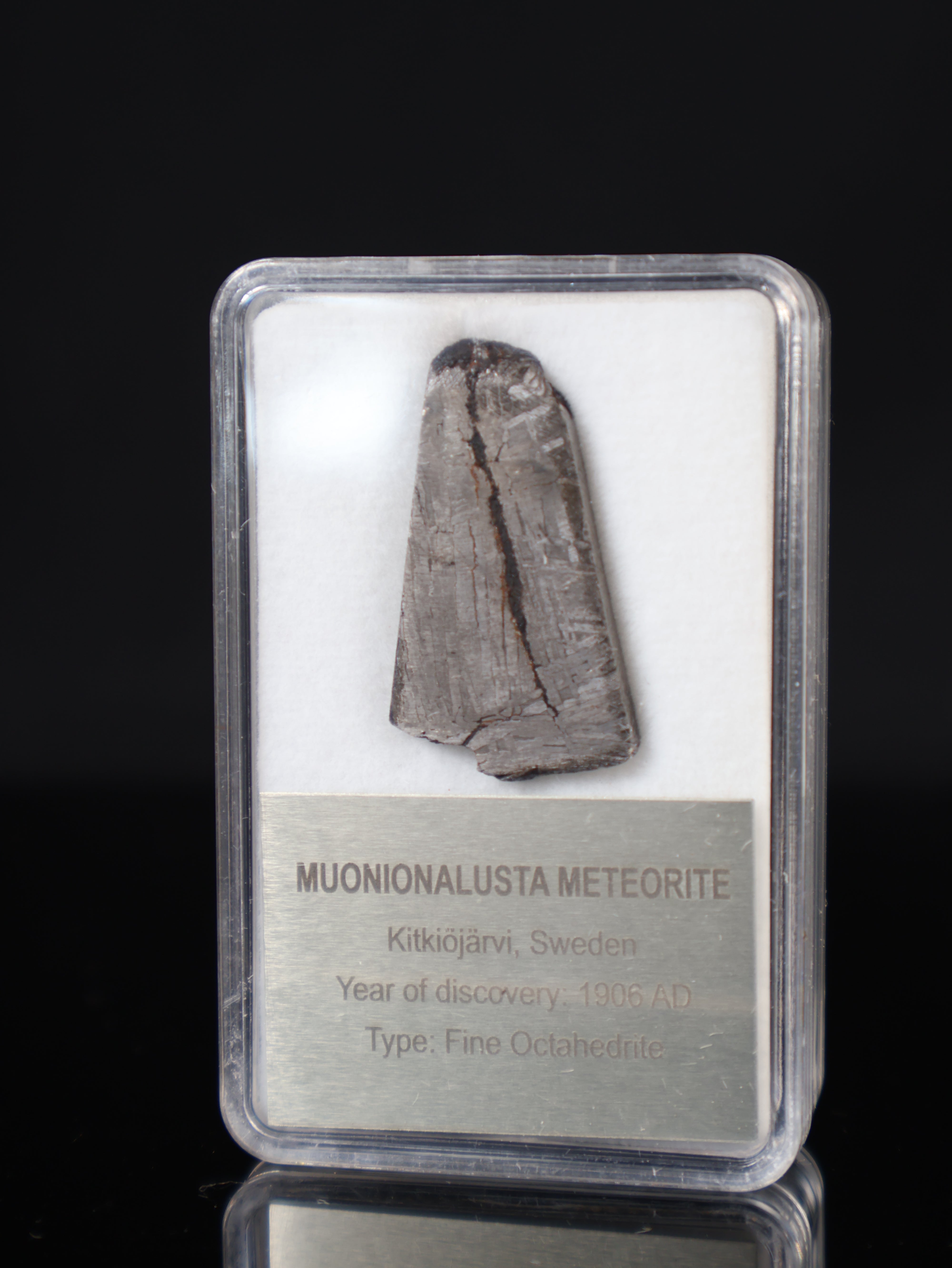 MUONIONALUSTA METEORITE, SWEDEN. DISPLAY BOX. 6,67 GRAMS.