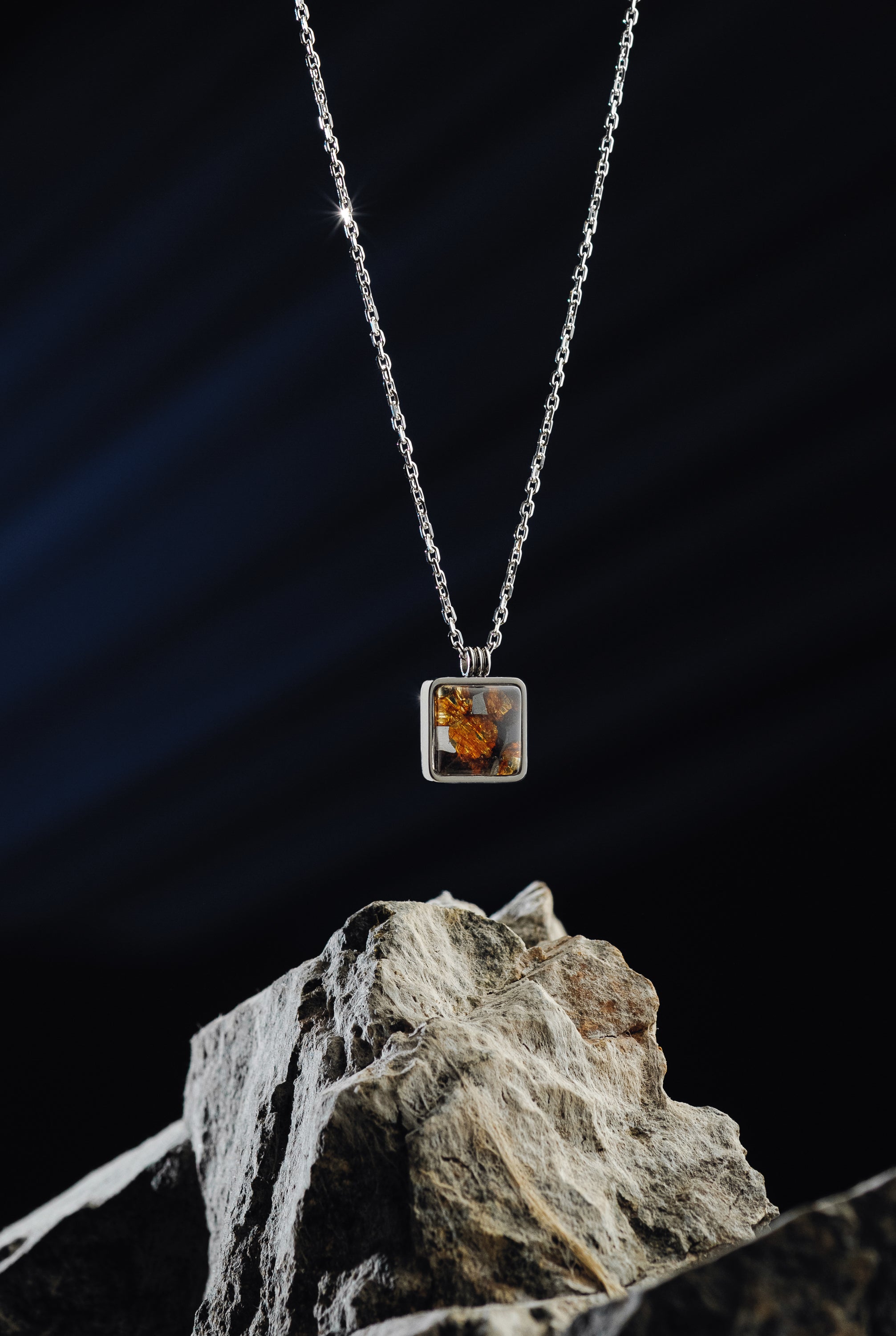 SQUARE PENDANT OF SERICHO METEORITE