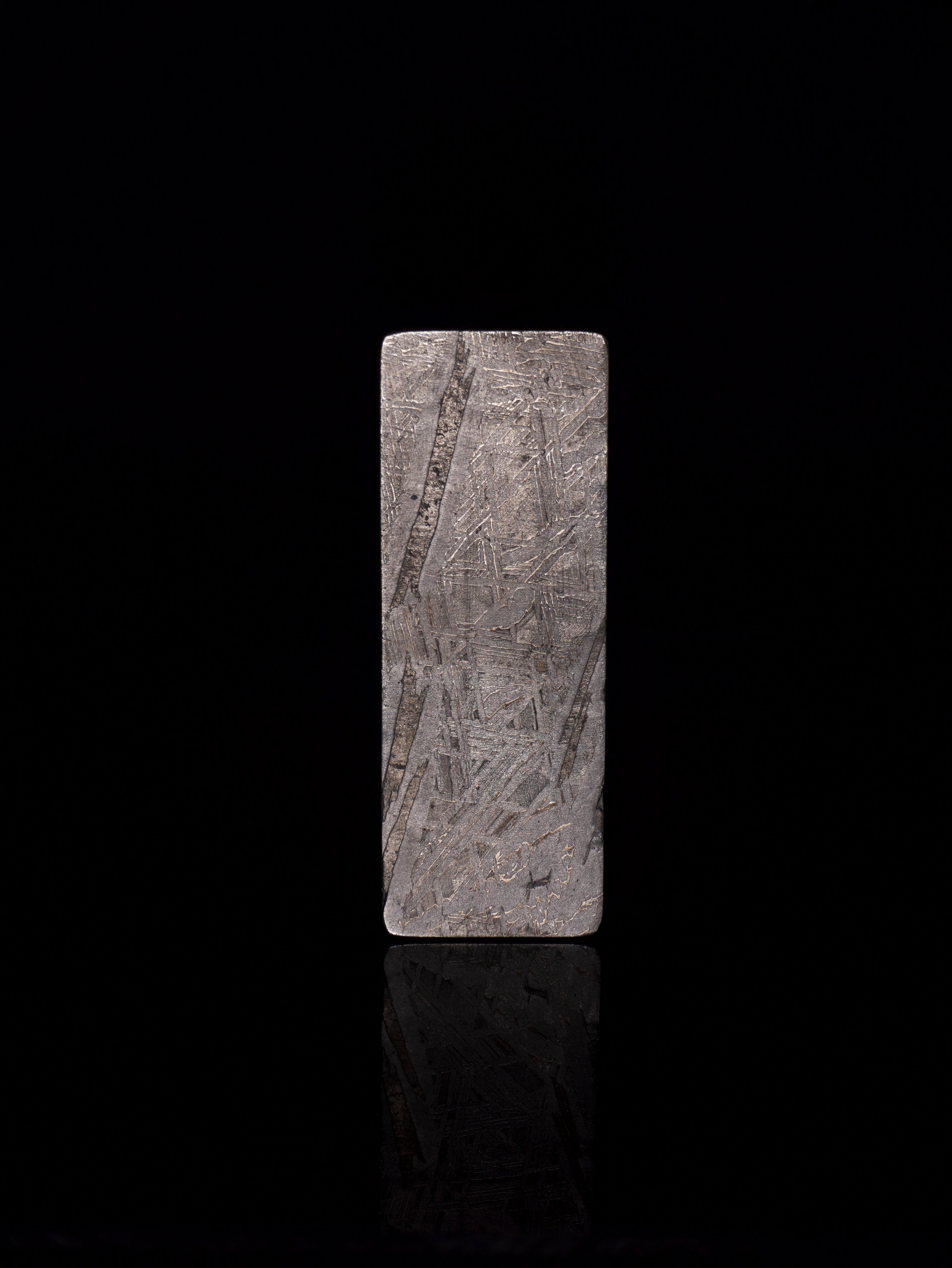 Aletai Meteorite, Gobi Desert, China. 116,44 grams.
