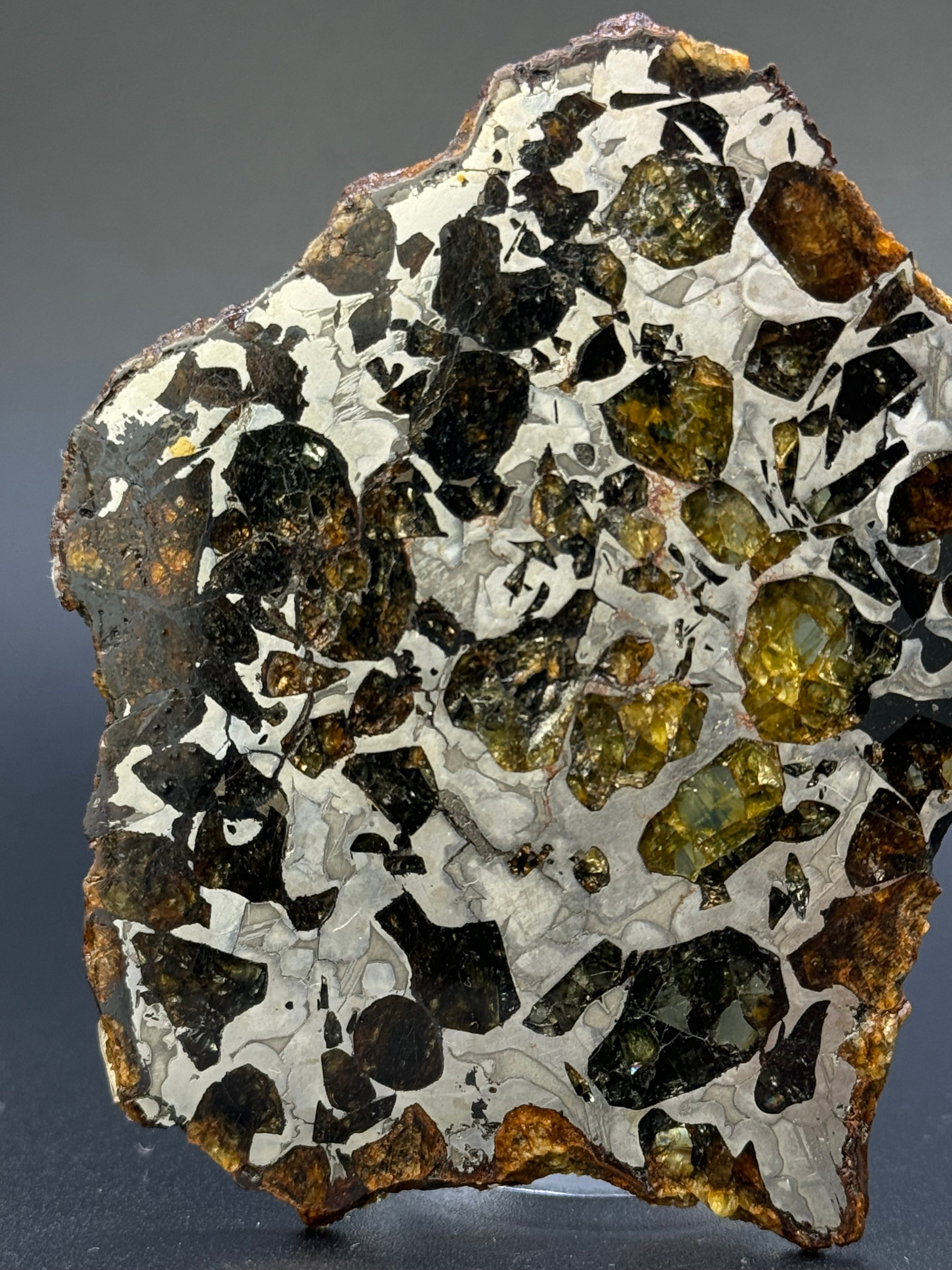 SEYMCHAN METEORITE, MAGADAN REGION, RUSSIA. 34,25 GRAMS SLICE.