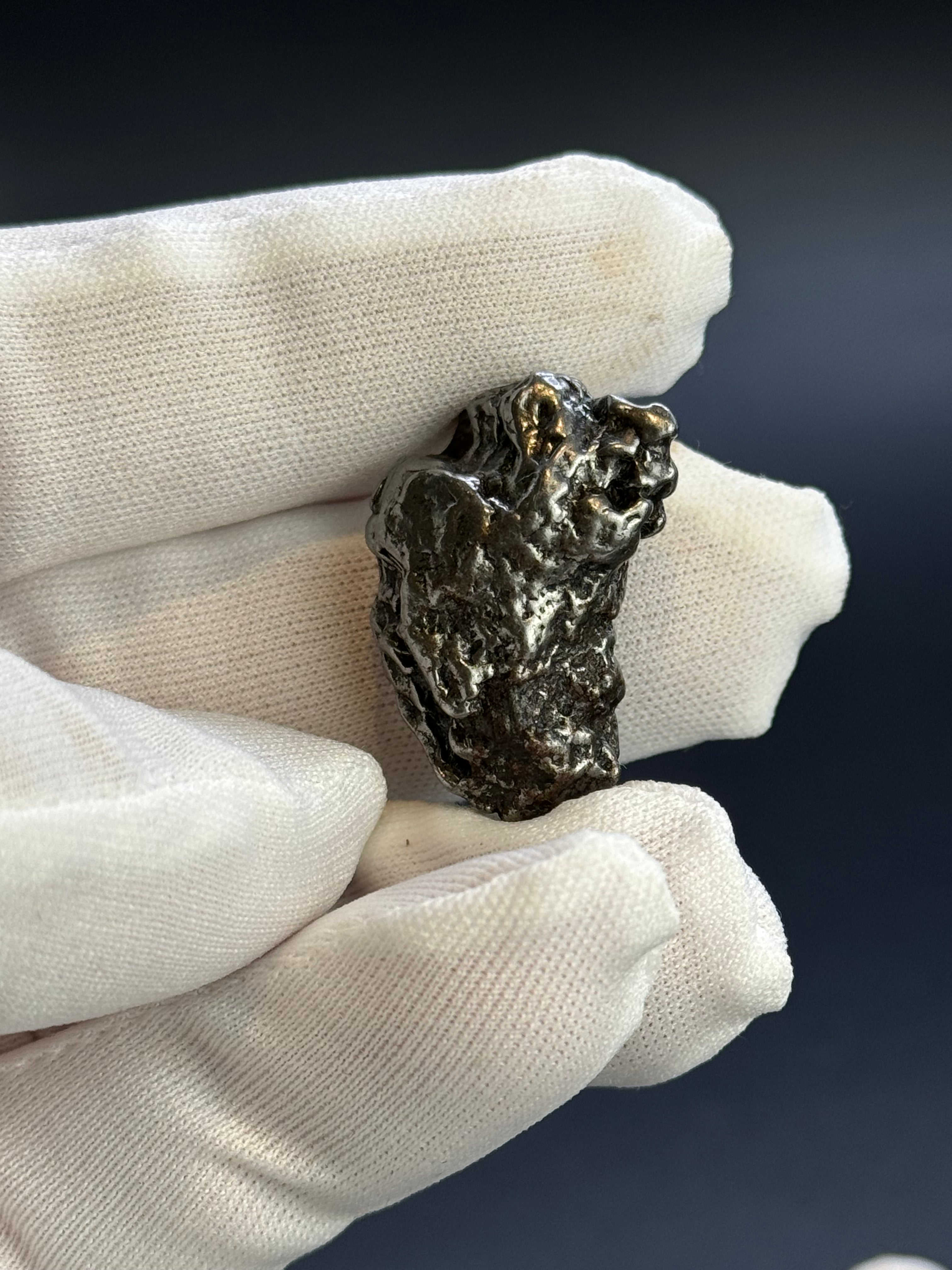 CAMPO DEL CIELO METEORITE, SOUTH AMERICA. 21,04 GRAMS.