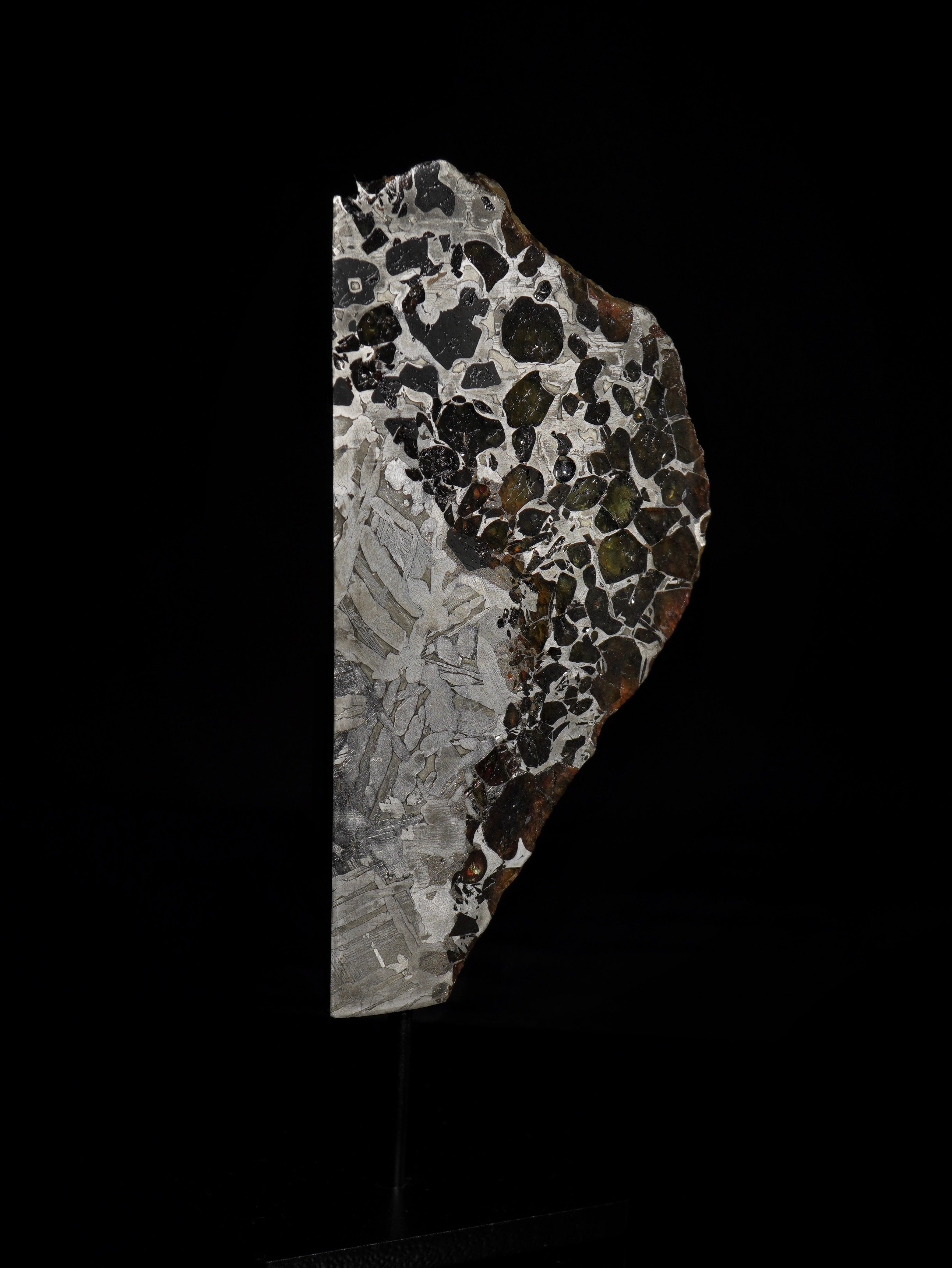 SEYMCHAN METEORITE, MAGADAN REGION, RUSSIA. 69 GRAMS SLICE.