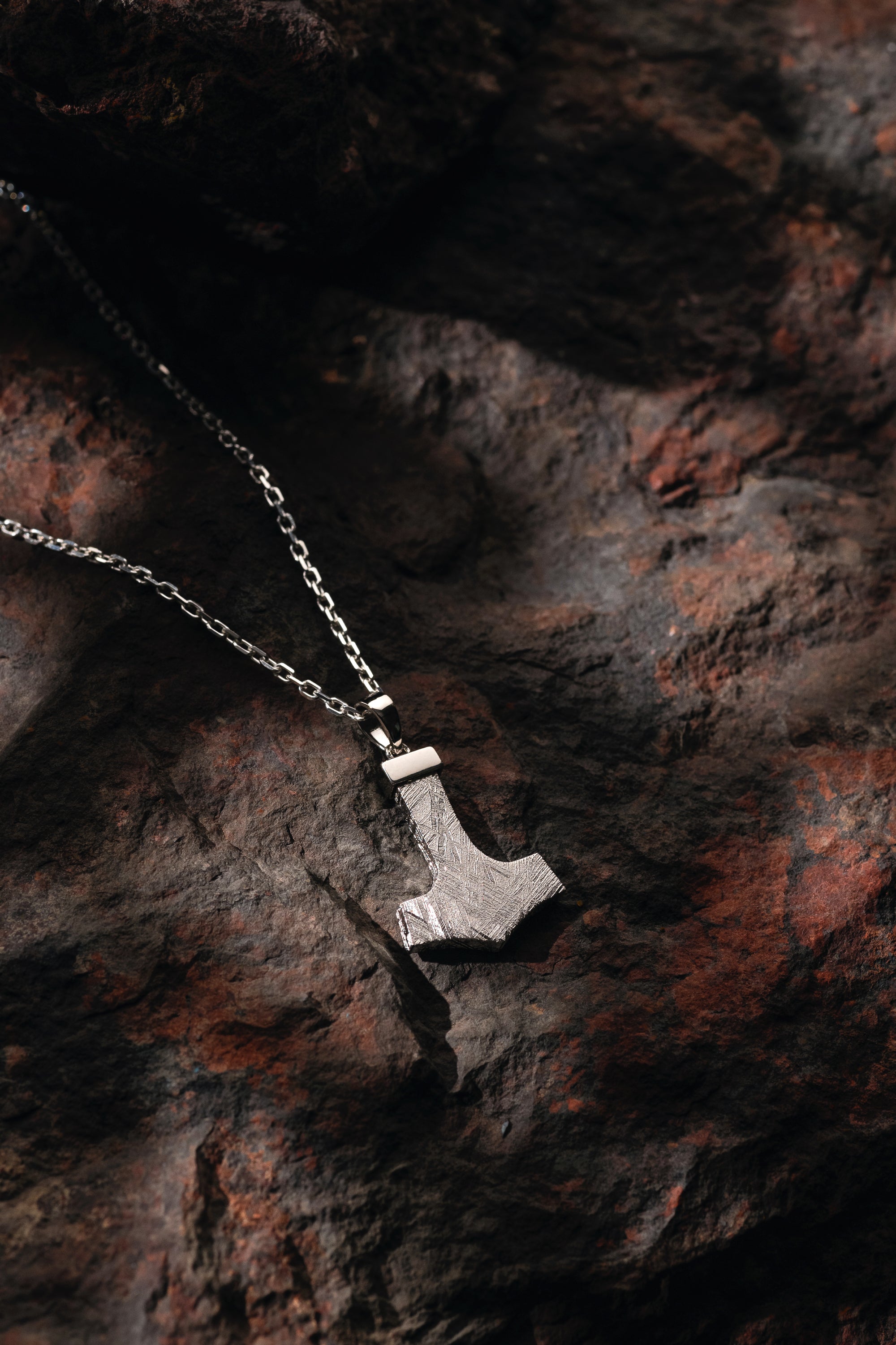 Mjolnir pendant made with Muonionalusta meteorite