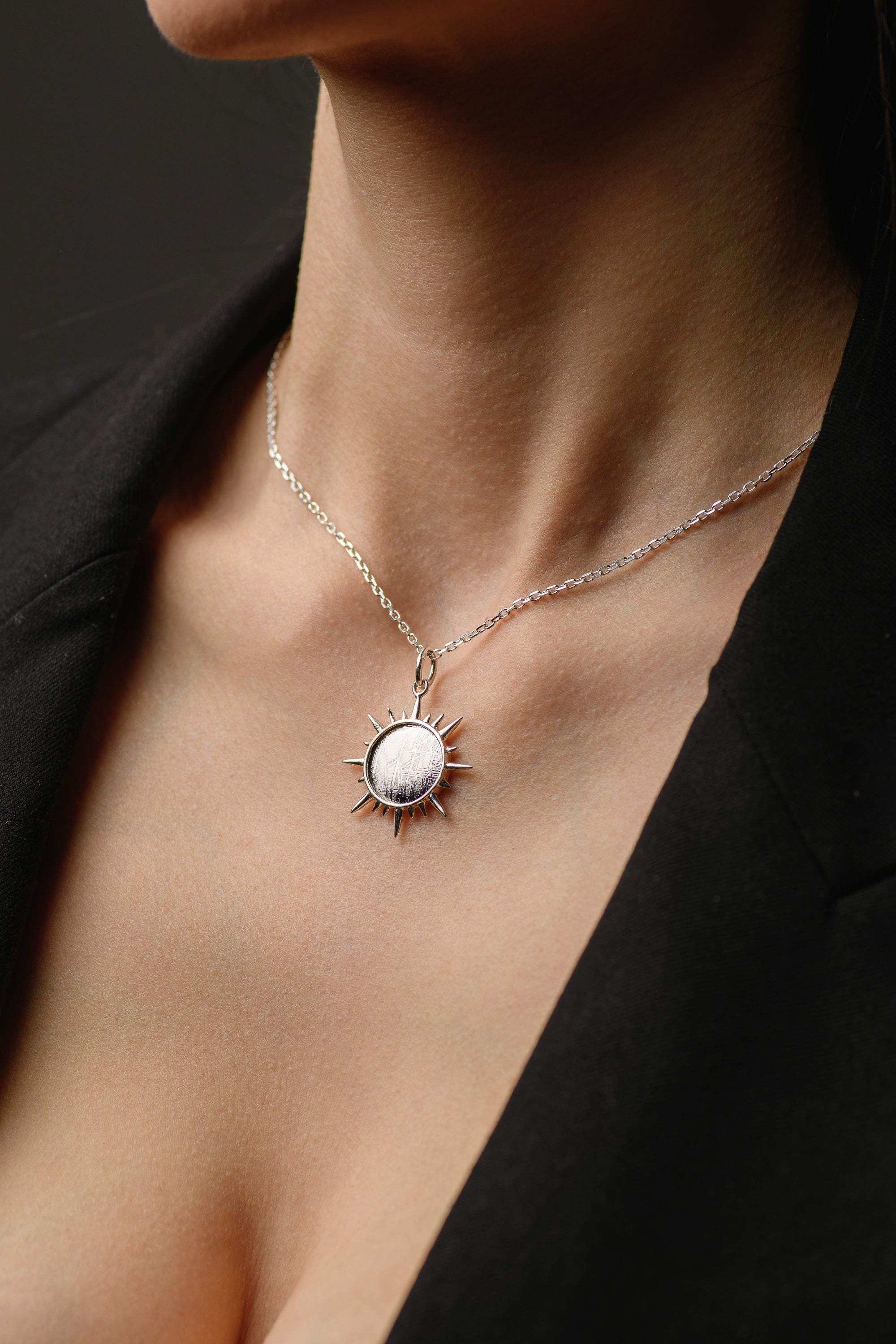 Muonionalusta meteorite pendant, supernova.