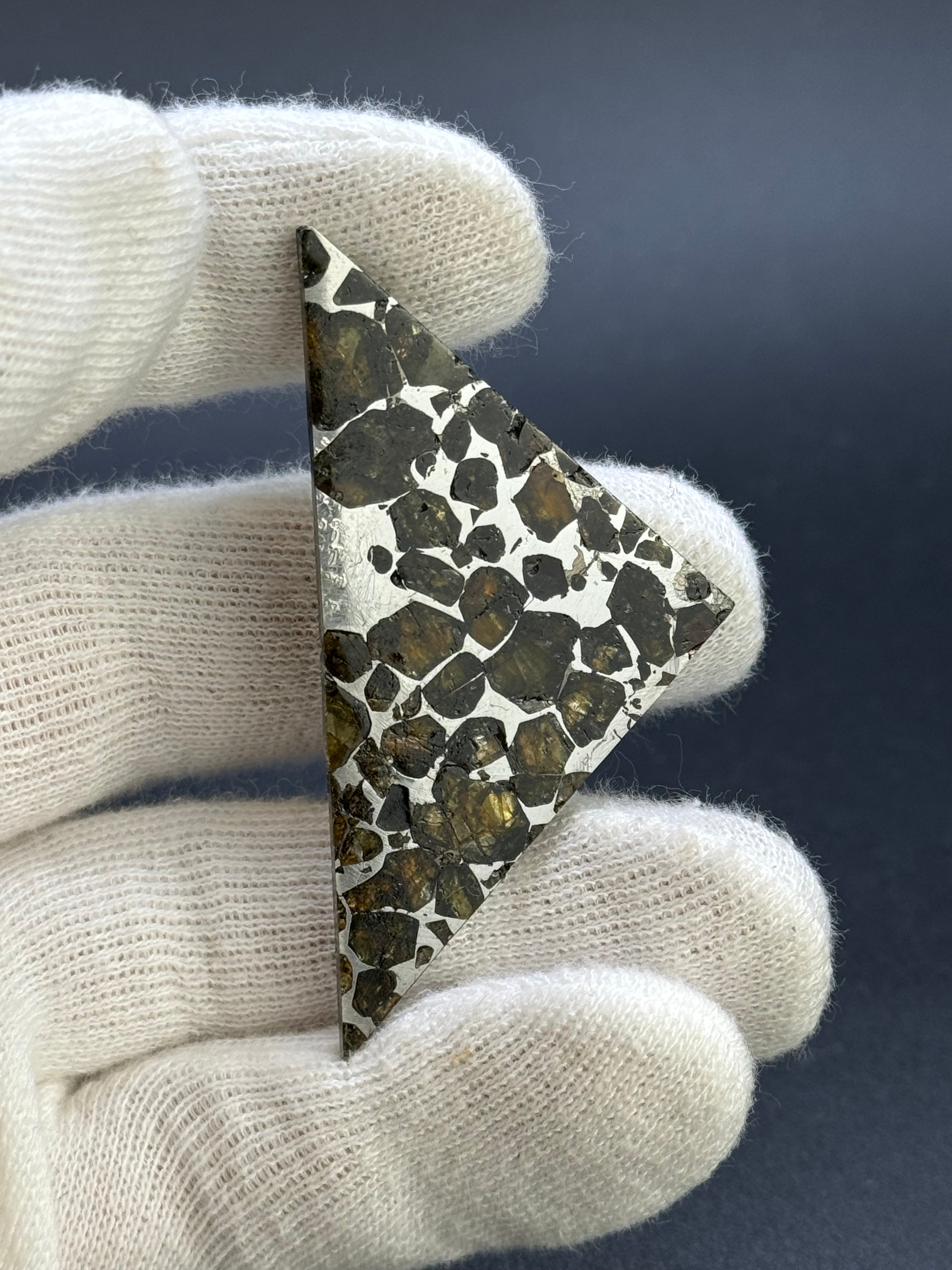 SEYMCHAN METEORITE, MAGADAN REGION, RUSSIA. 12,43 GRAMS.