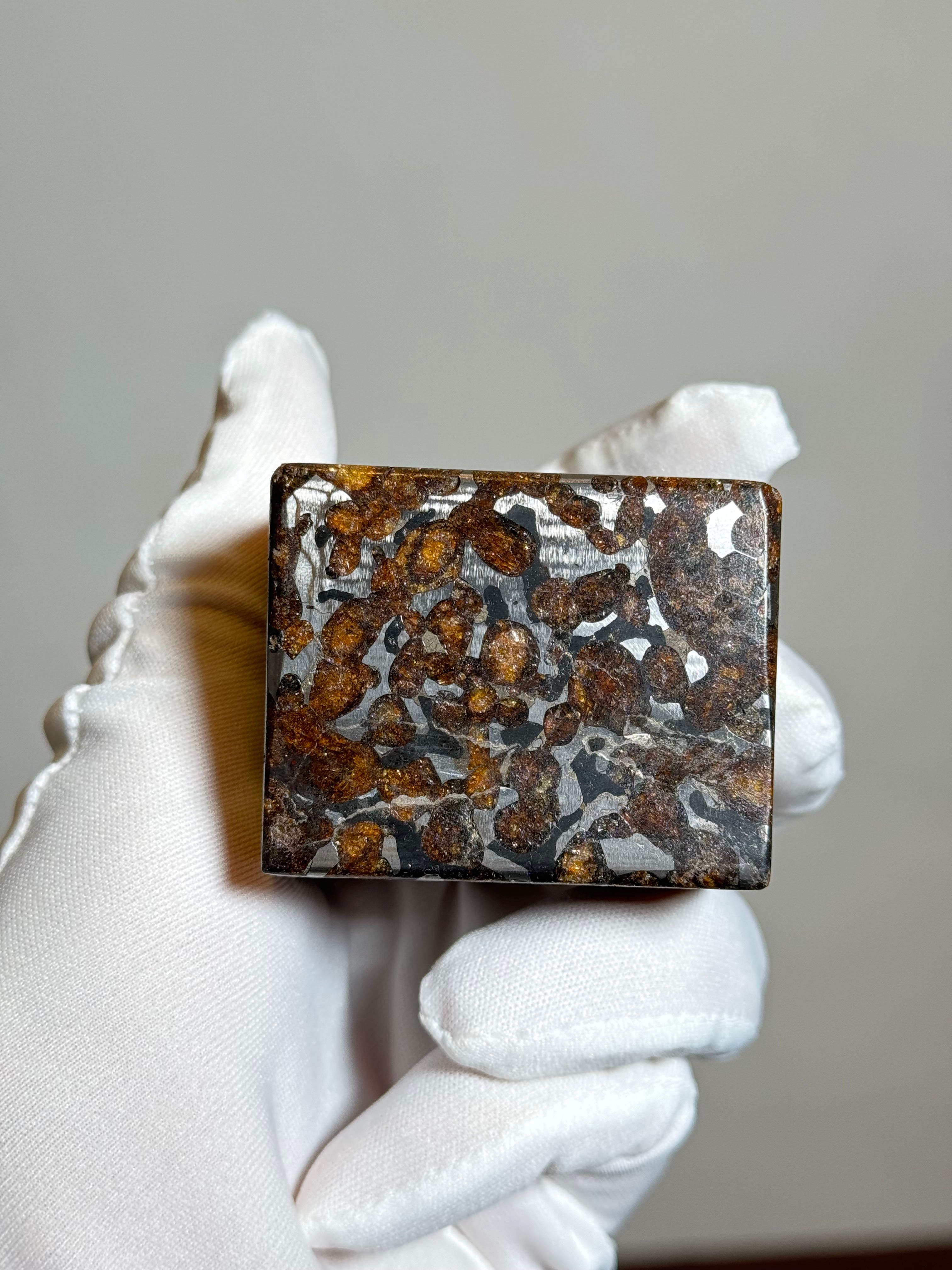 Sericho pallasite meteorite cube, Kenya. 631 grams.