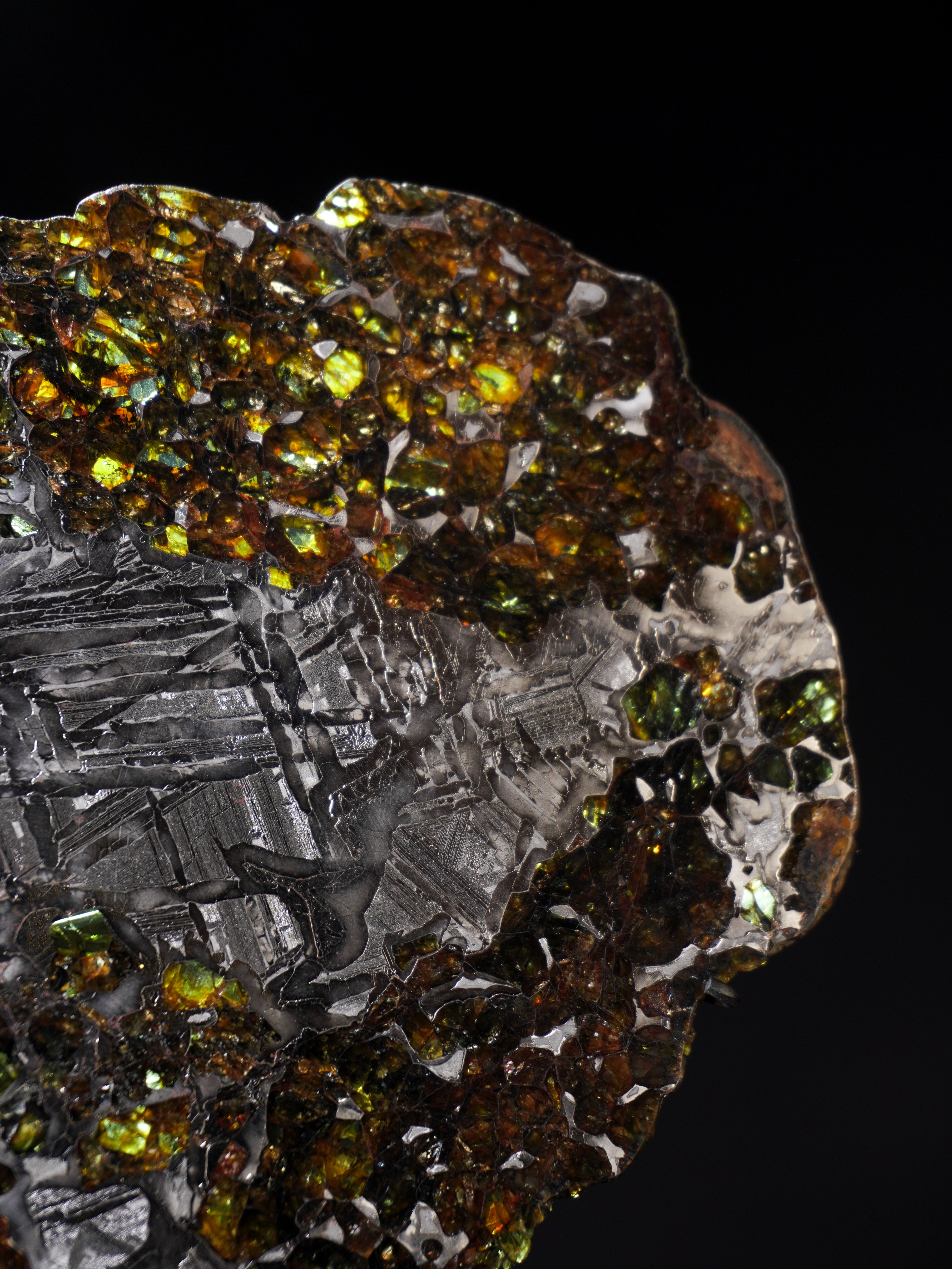 SEYMCHAN METEORITE, MAGADAN REGION, RUSSIA. 187  GRAMS.