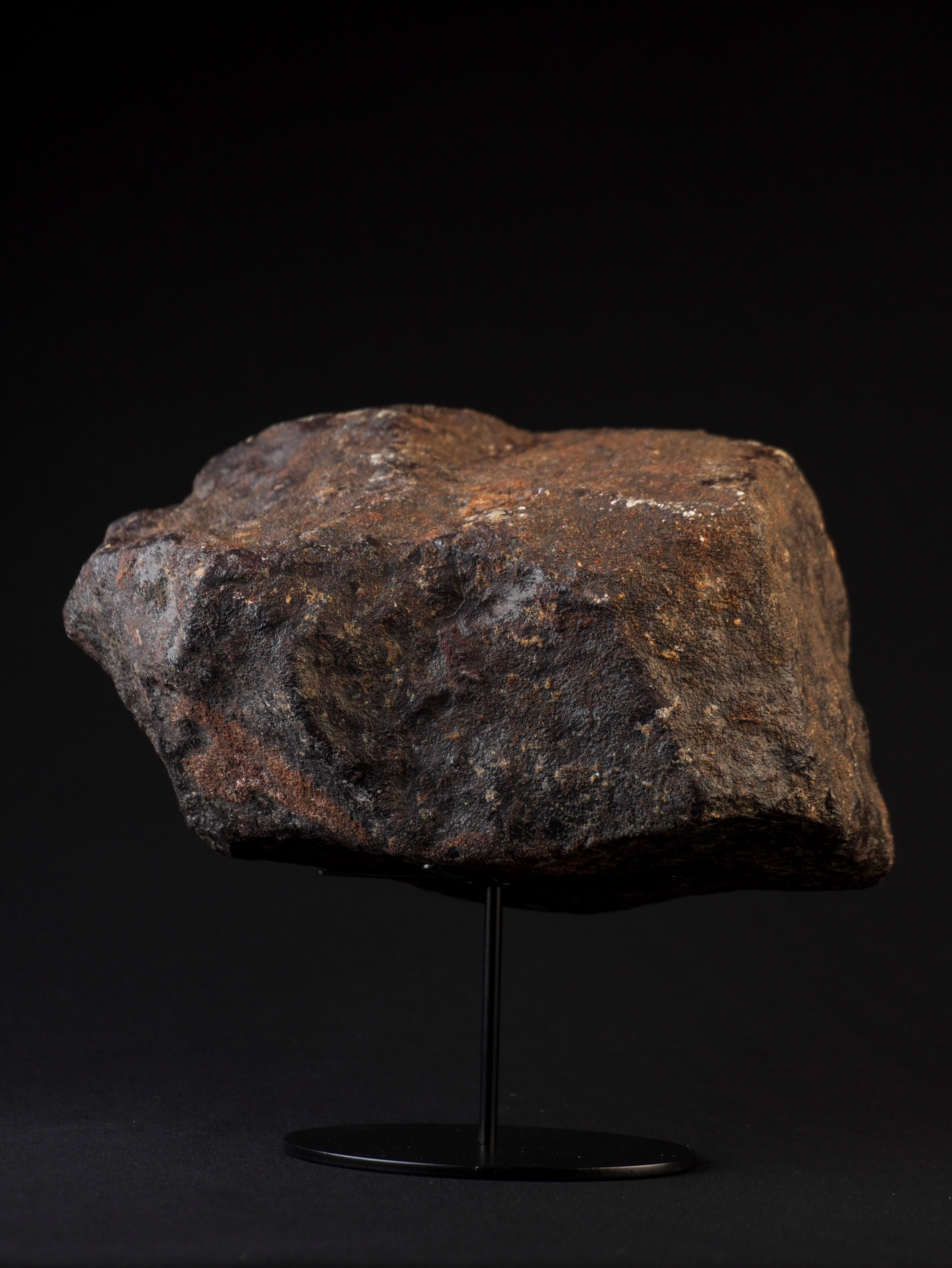 CHONDRITE METEORITE, NORTH WEST AFRICA. 7200 GRAMS.