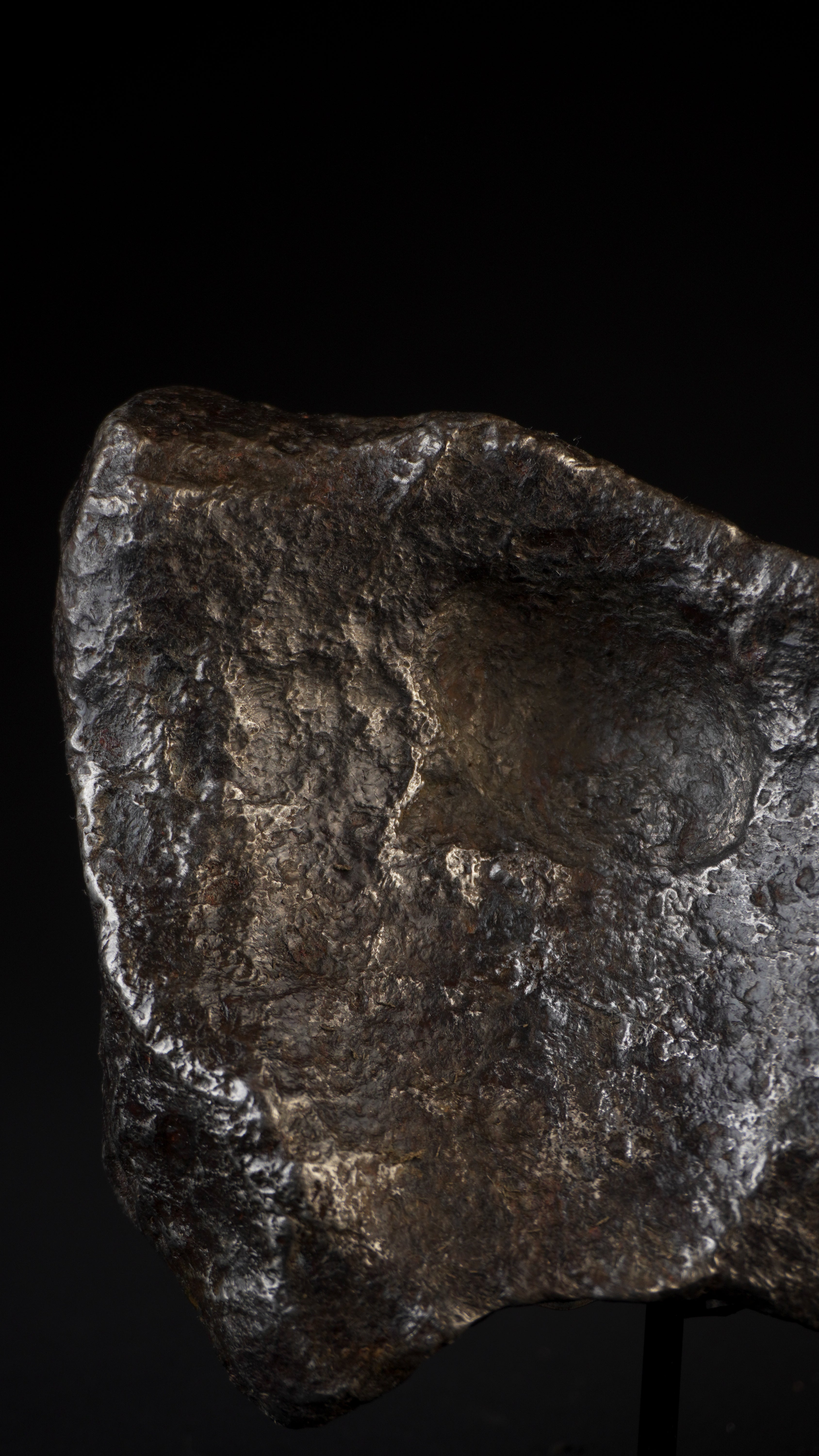 MUONIONALUSTA METEORITE, SWEDEN. FULL METEORITE 3287 GRAMS.