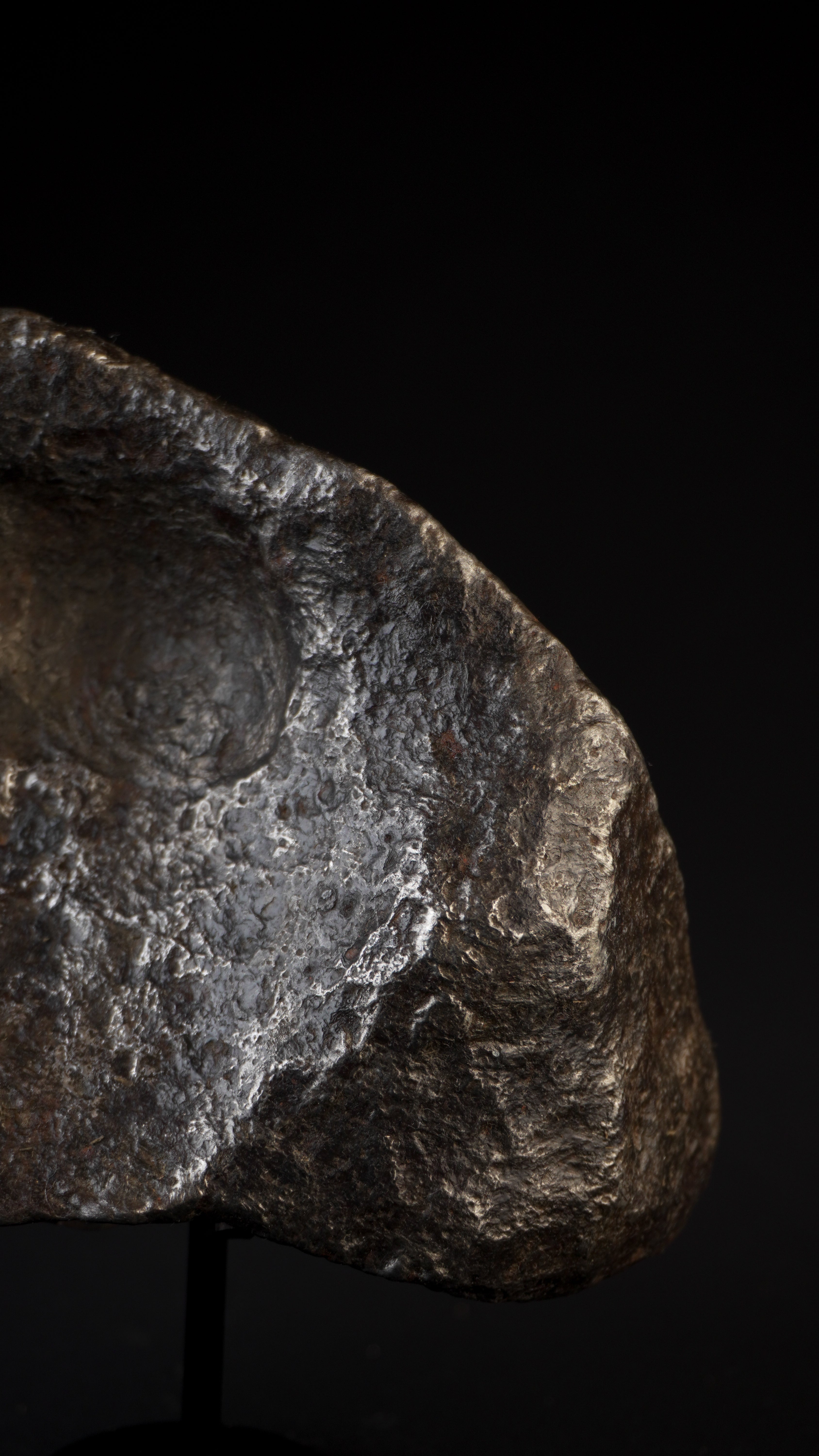 MUONIONALUSTA METEORITE, SWEDEN. FULL METEORITE 3287 GRAMS.