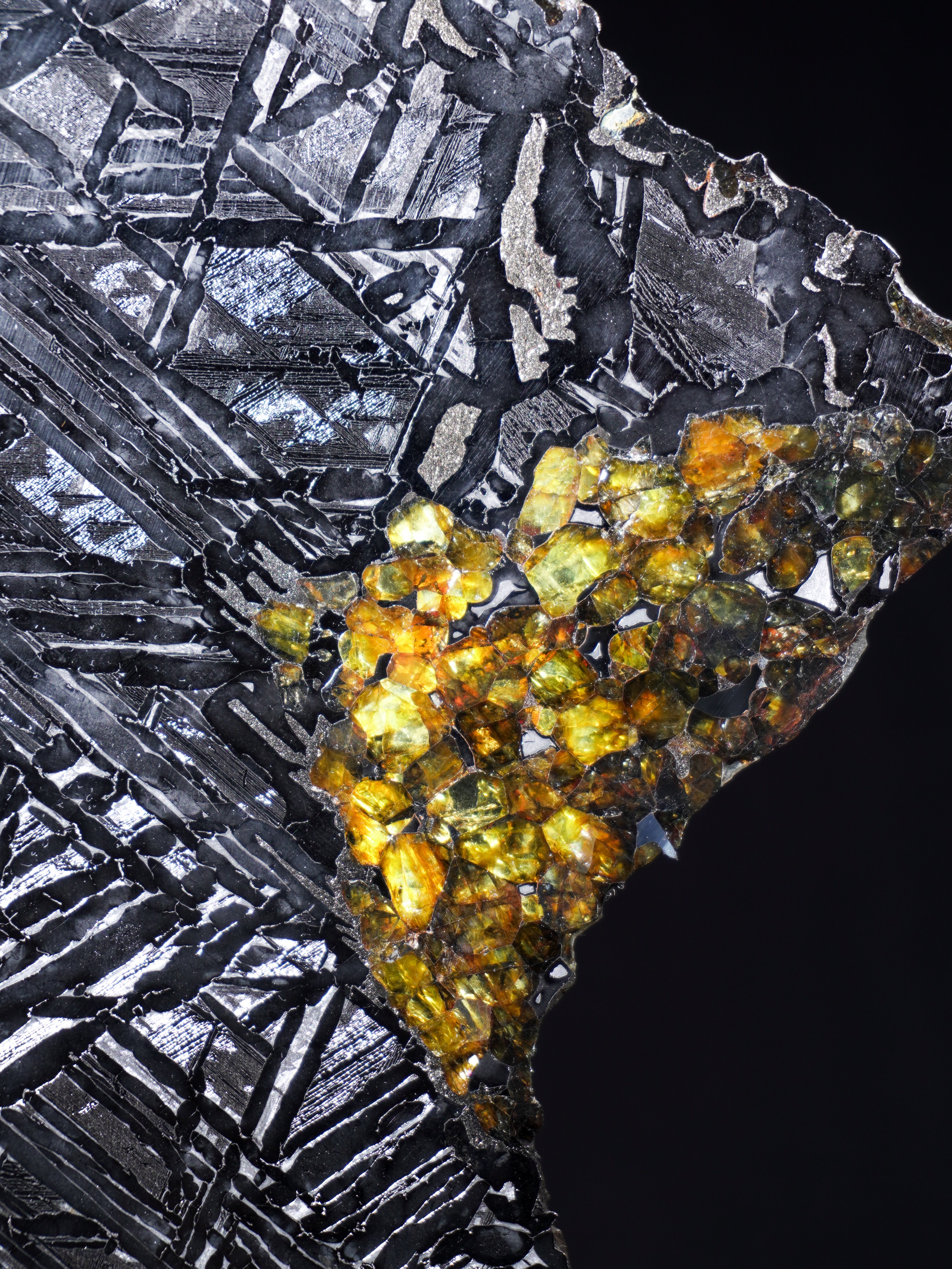 SEYMCHAN METEORITE, MAGADAN REGION, RUSSIA. 346,2 GRAMS.