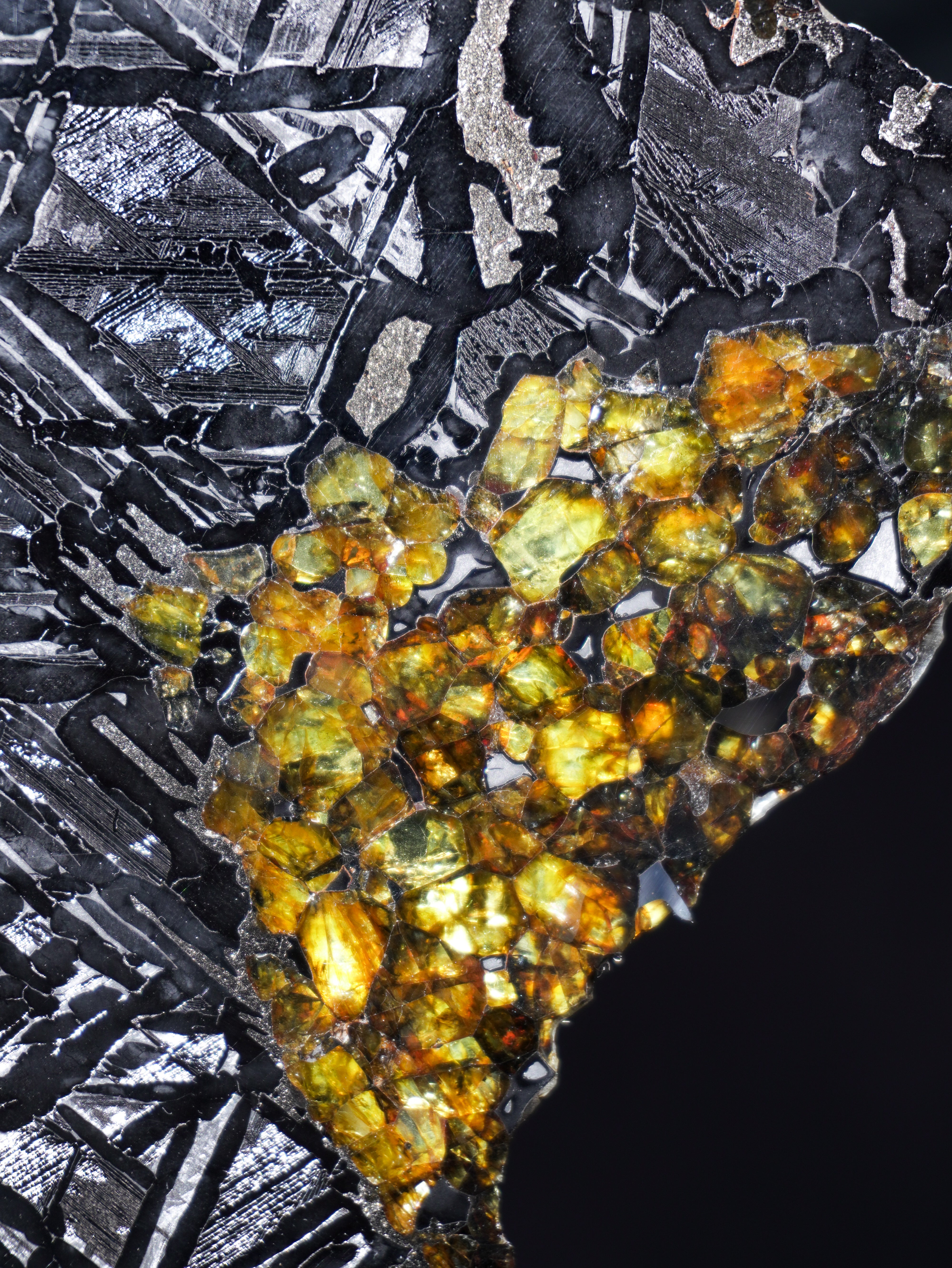 SEYMCHAN METEORITE, MAGADAN REGION, RUSSIA. 346,2 GRAMS.