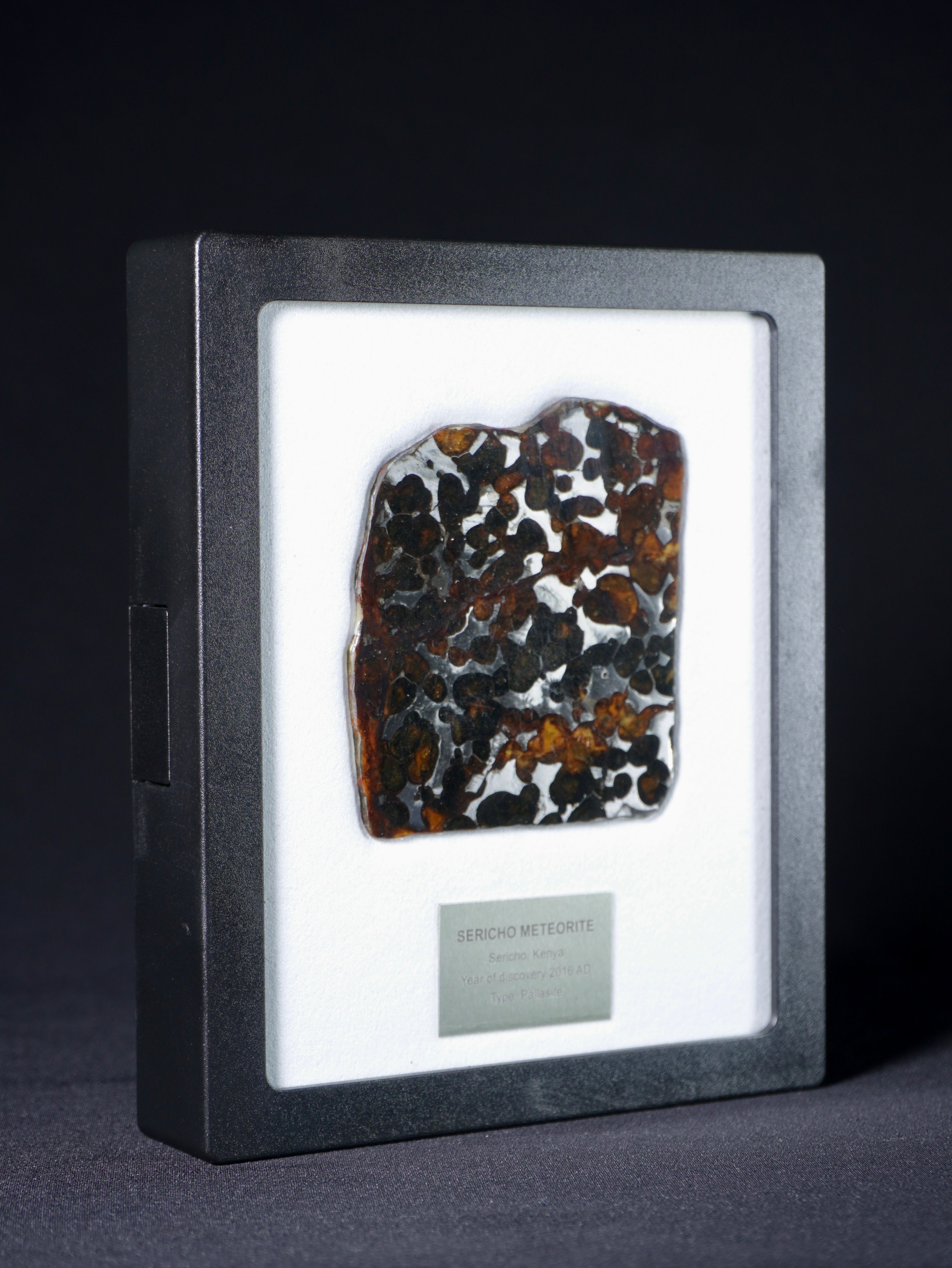 Sericho meteorite, Kenya. 21.15 grams.