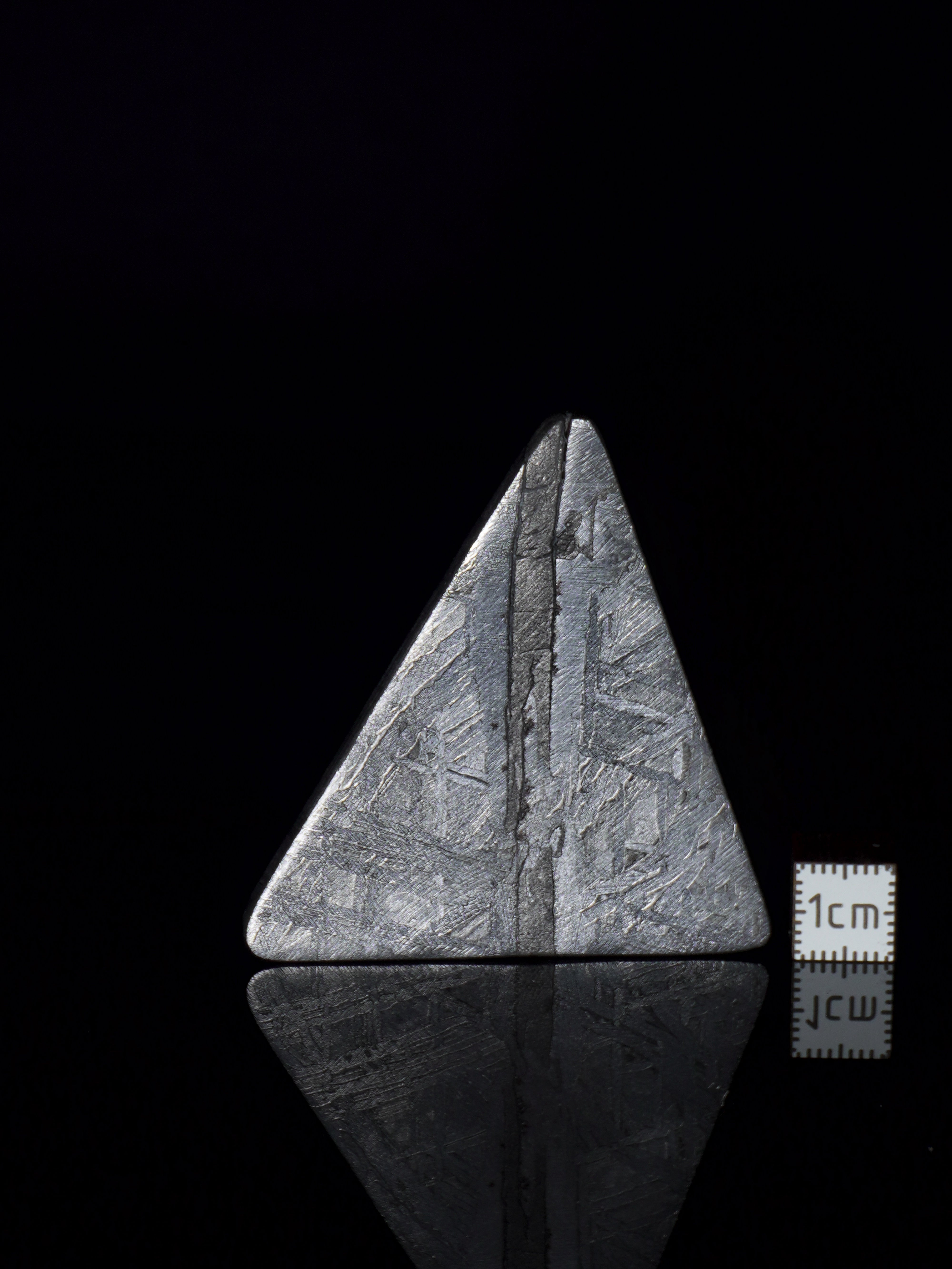 Aletai Meteorite, Gobi Desert, China. 53,66 grams.