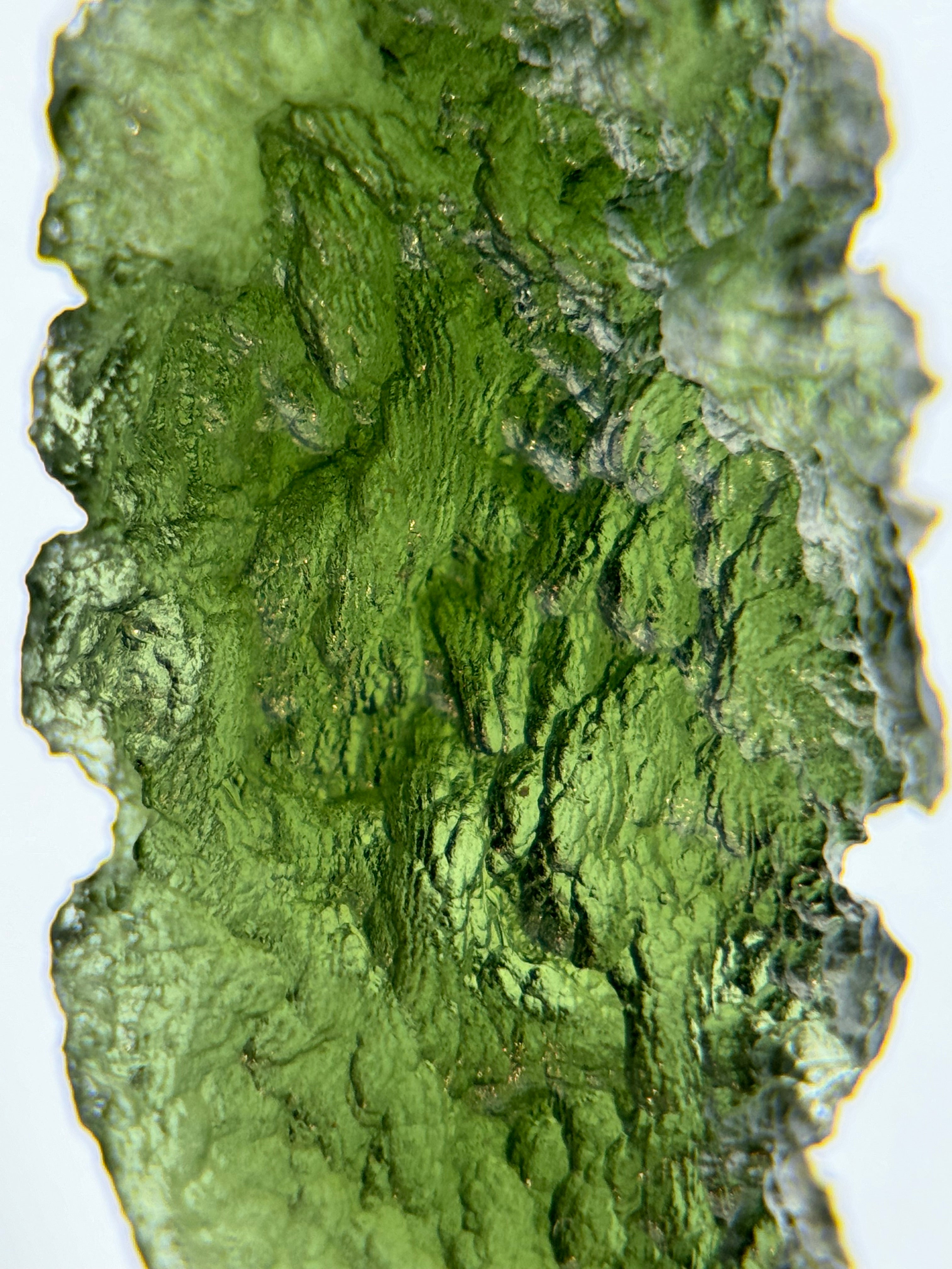 RAW MOLDAVITE, CZECH REPUBLIC. 5,43 GRAMS.