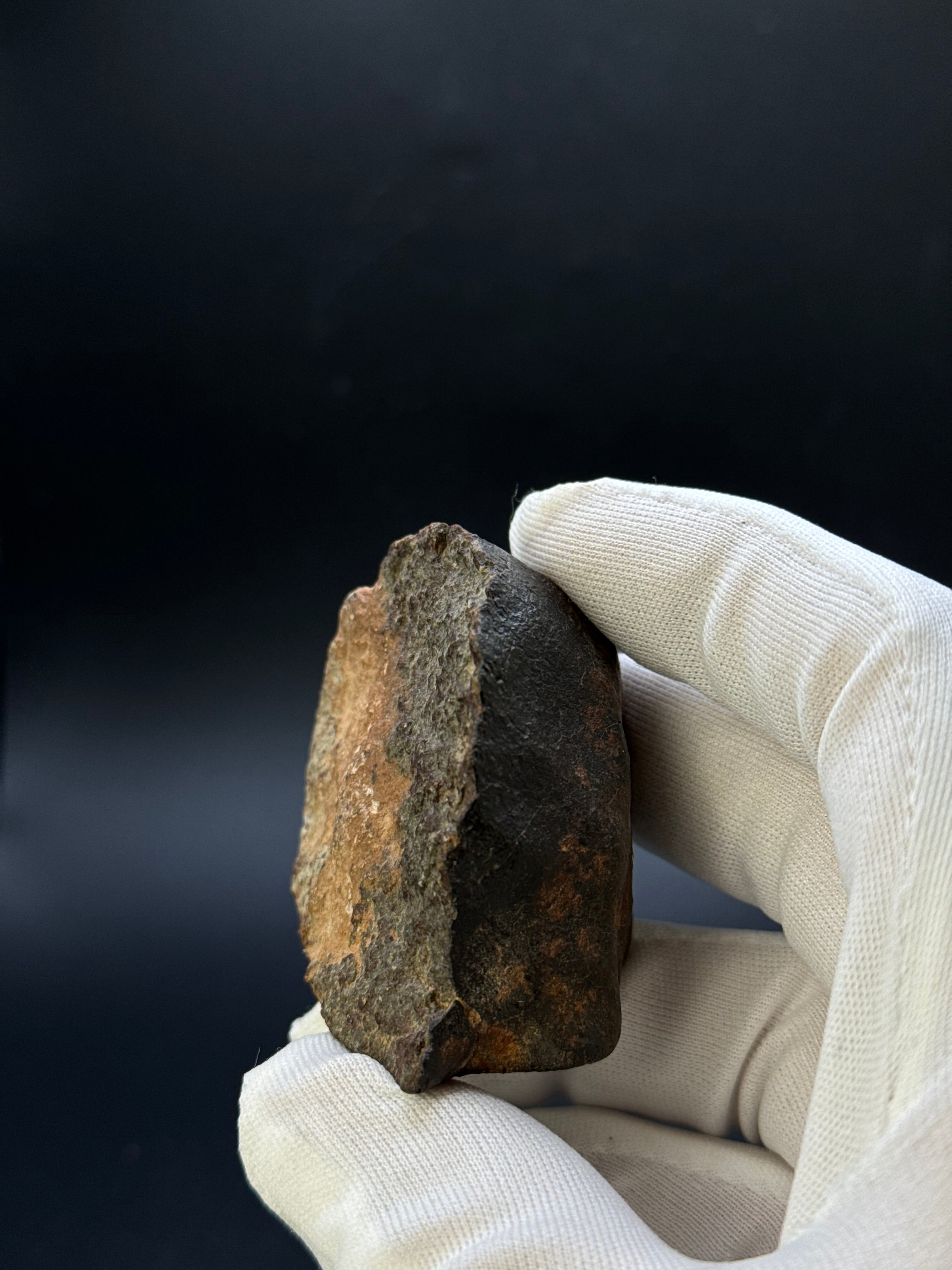 CHONDRITE METEORITE, NORTH WEST AFRICA. 124,13 GRAMS.