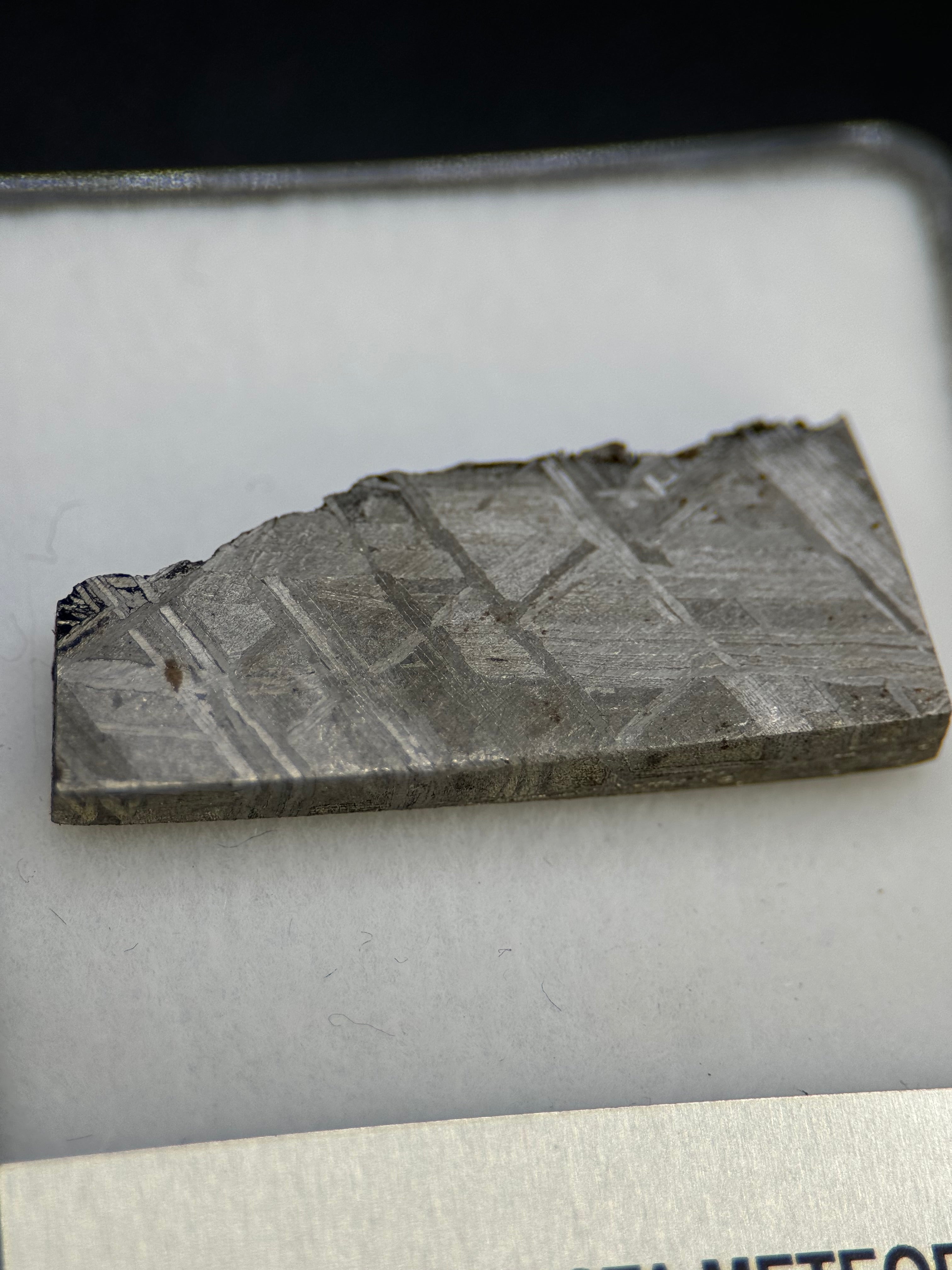 MUONIONALUSTA METEORITE, SWEDEN. DISPLAY BOX. 5,7 GRAMS.