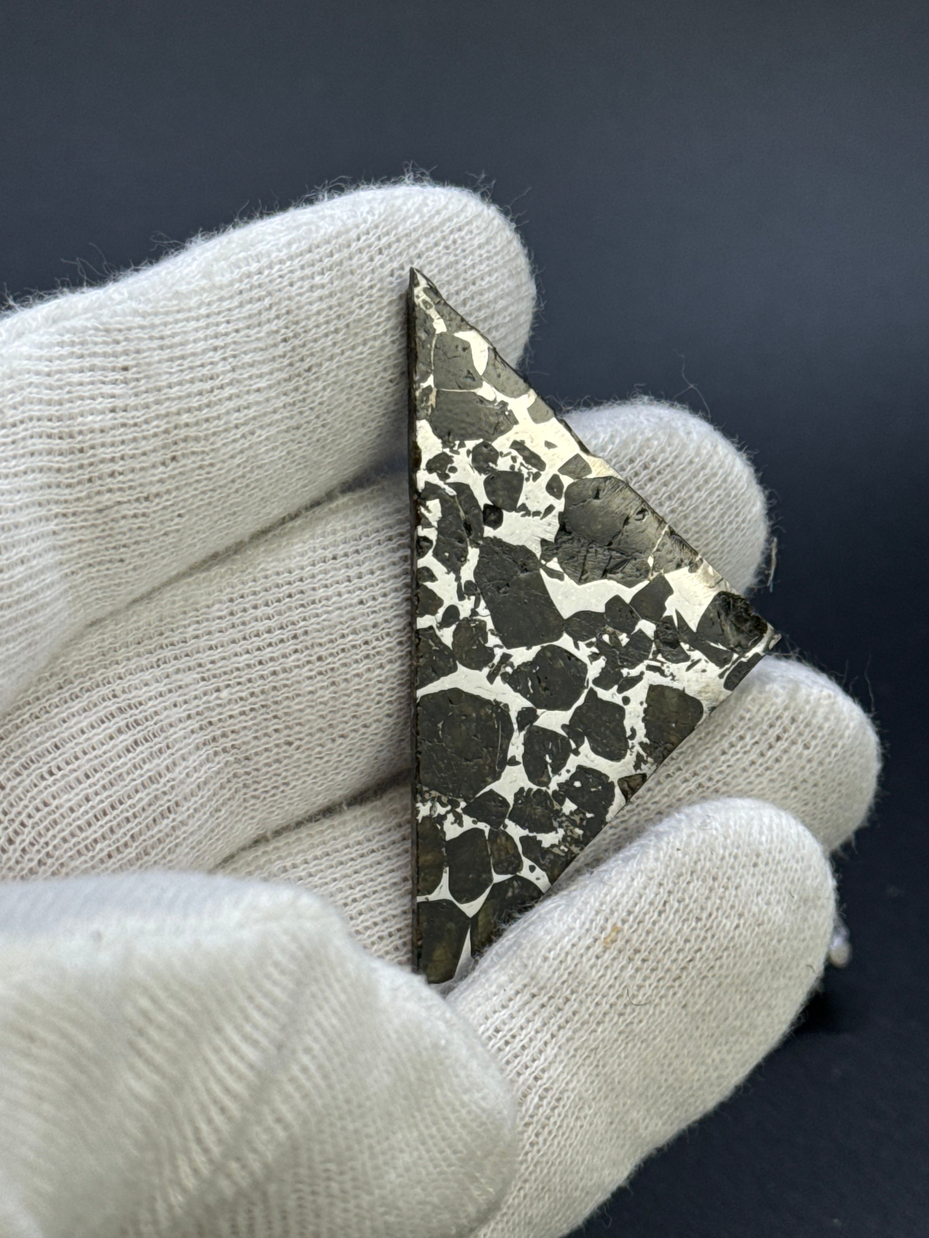 SEYMCHAN METEORITE, MAGADAN REGION, RUSSIA. 11,3 GRAMS.