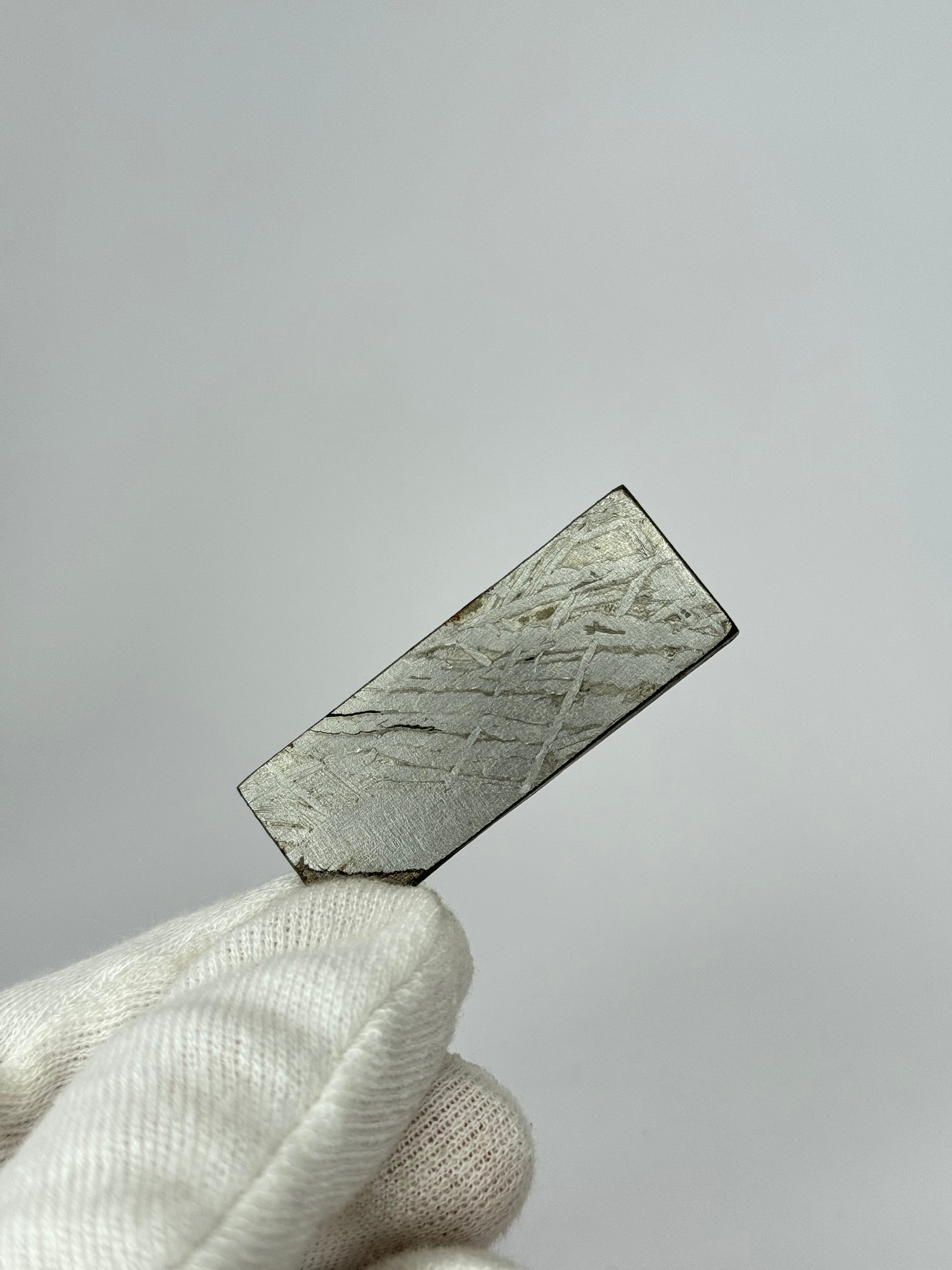 Aletai Meteorite, Gobi Desert, China. 35,91 grams.