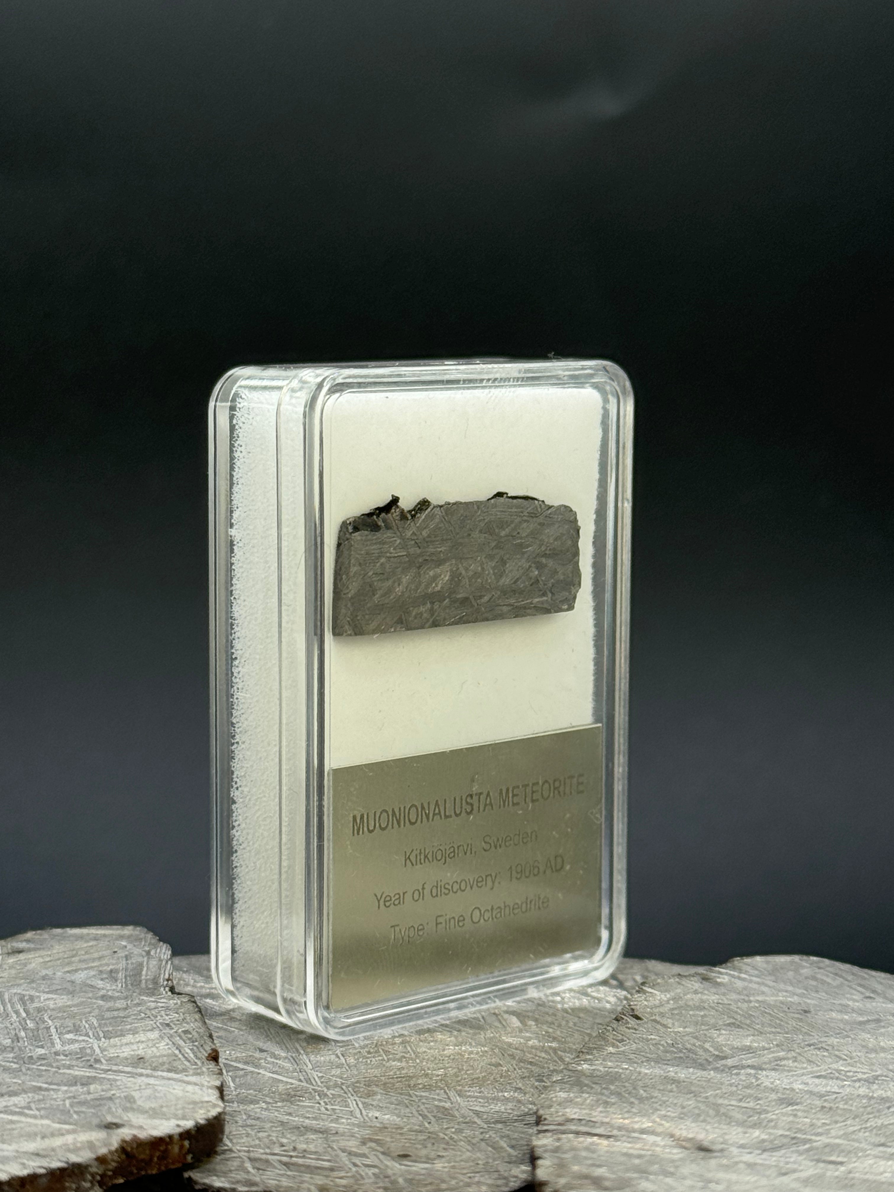 Muonionalusta meteorite, Sweden. Display box. 5,9 grams.
