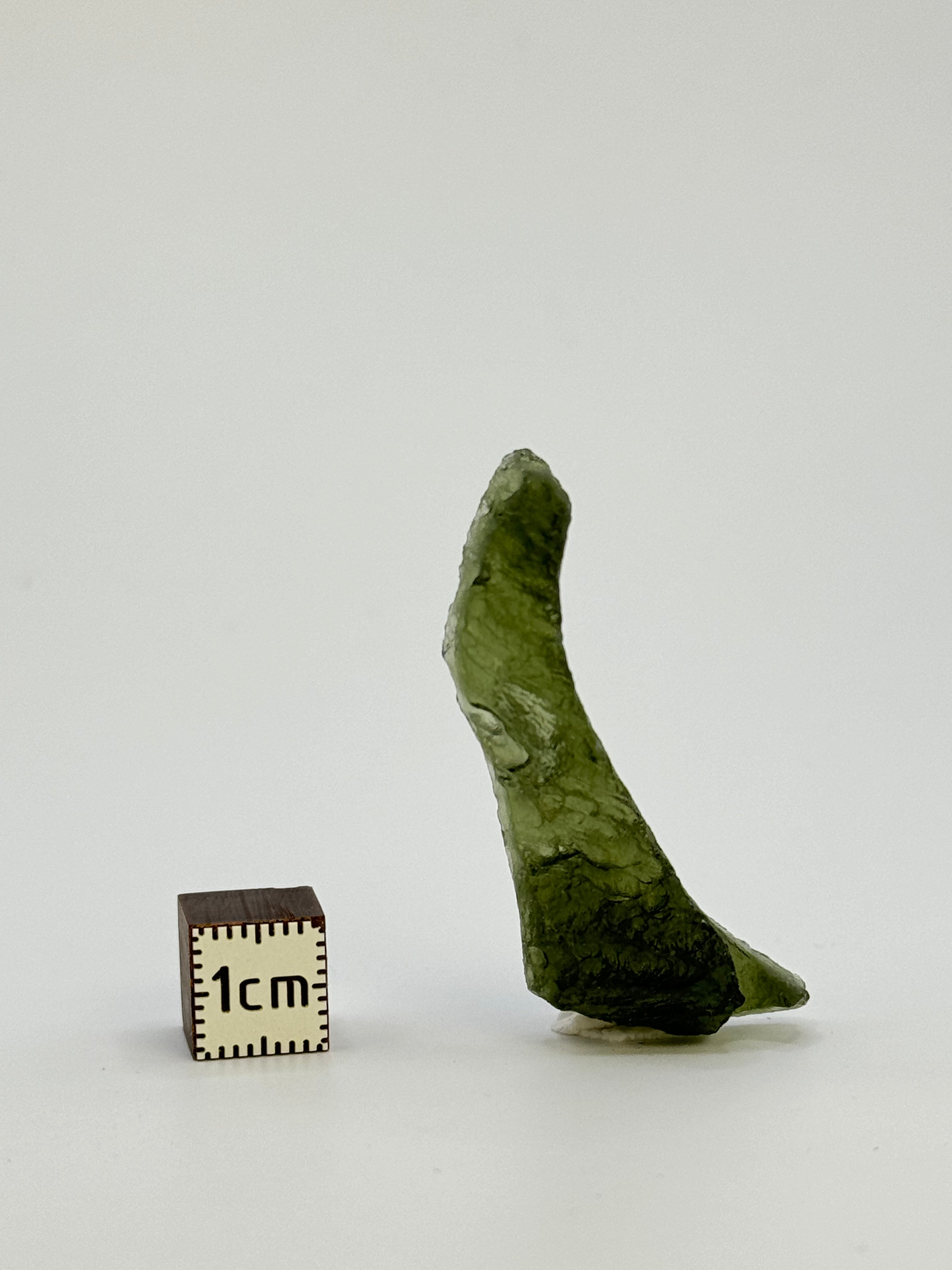 Raw Moldavite, Czech Republic. 4,8 grams.