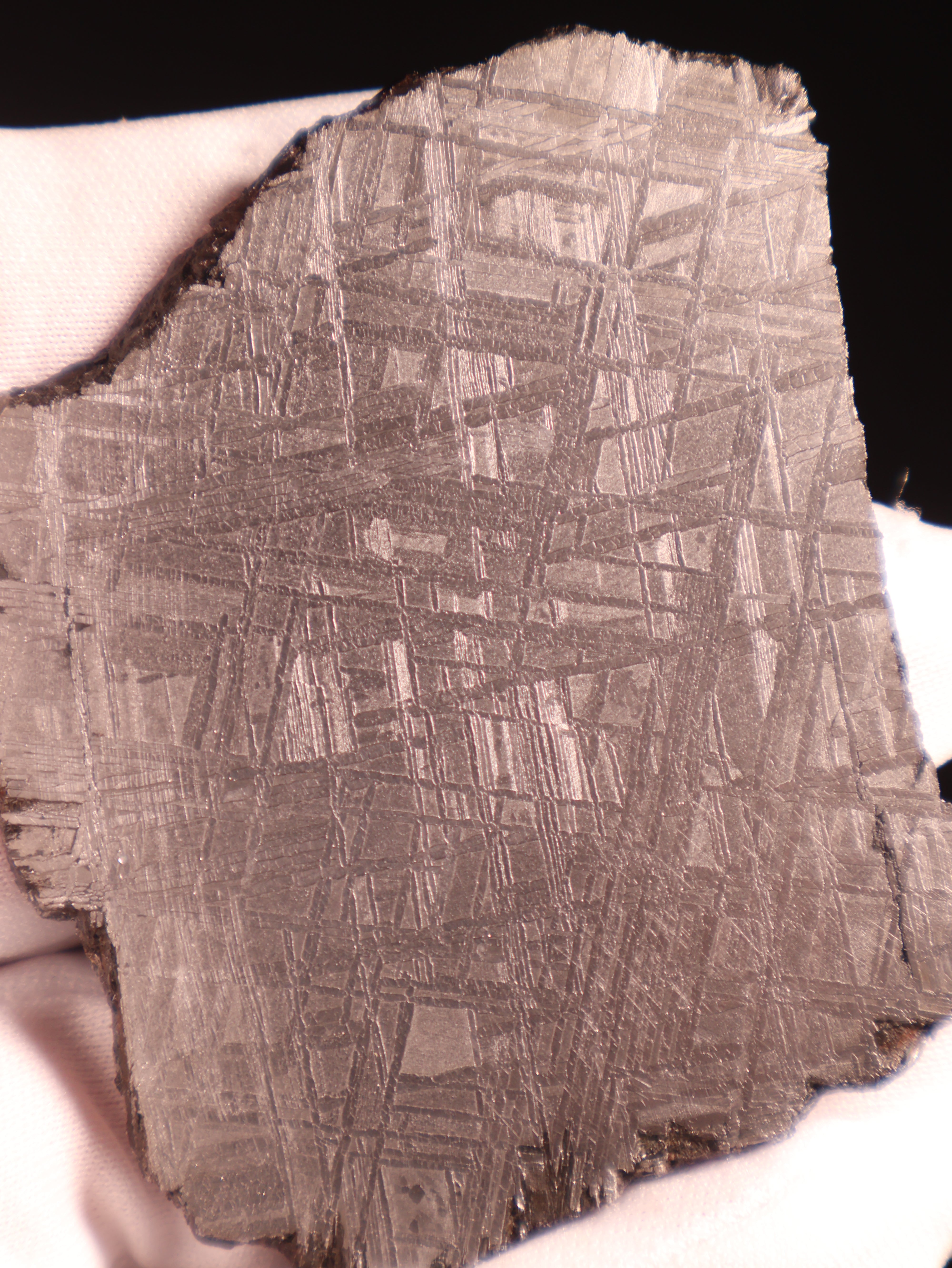 Muonionalusta Meteorite, Sweden. 69 grams slice.