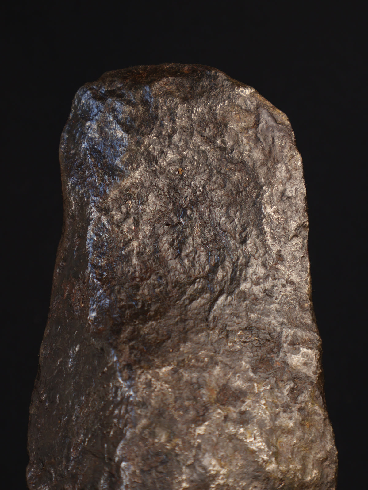 MUONIONALUSTA METEORITE, SWEDEN. FULL METEORITE 1778 GRAMS.