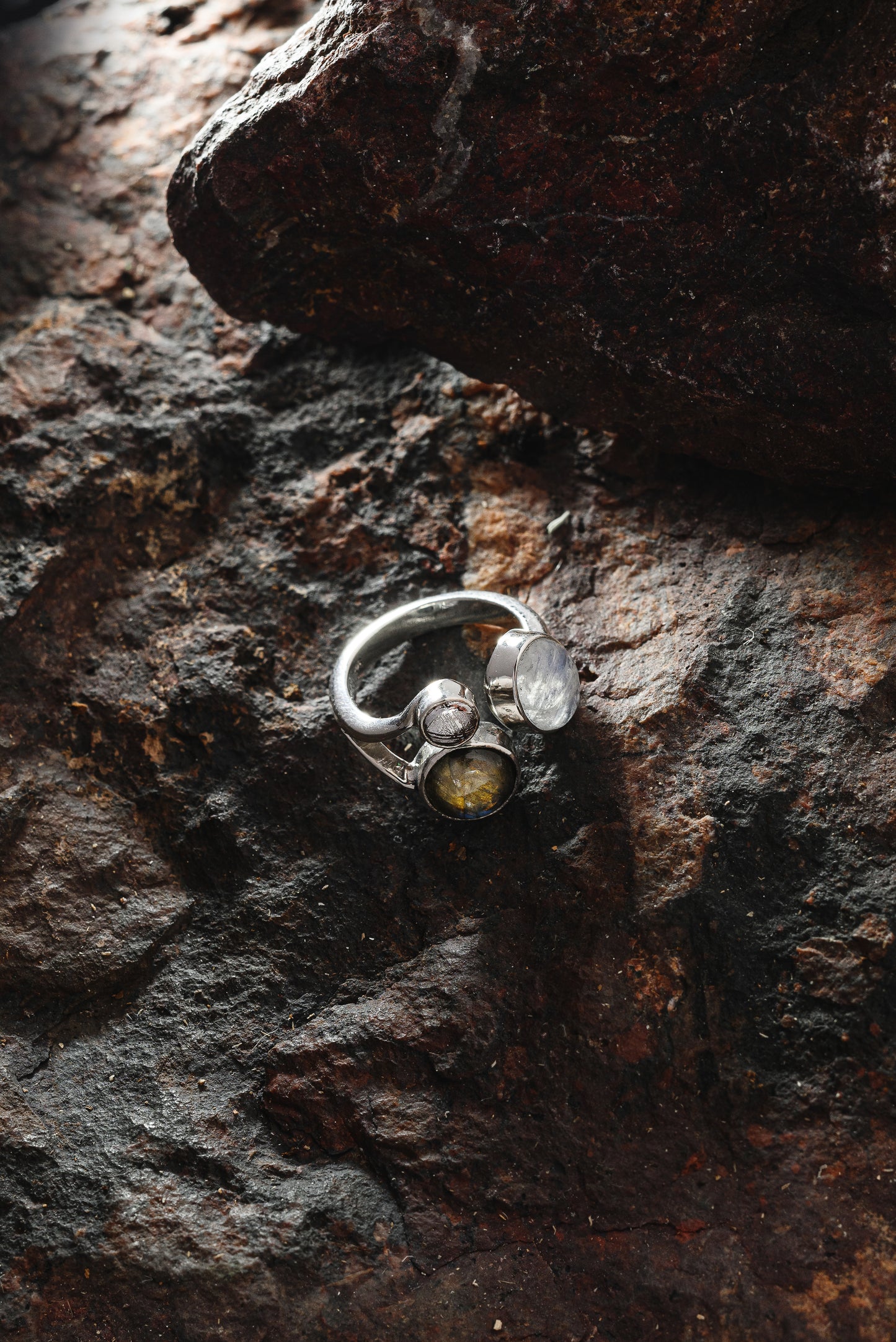 Ring Universe, with Muonionalusta meteorite and natural stones