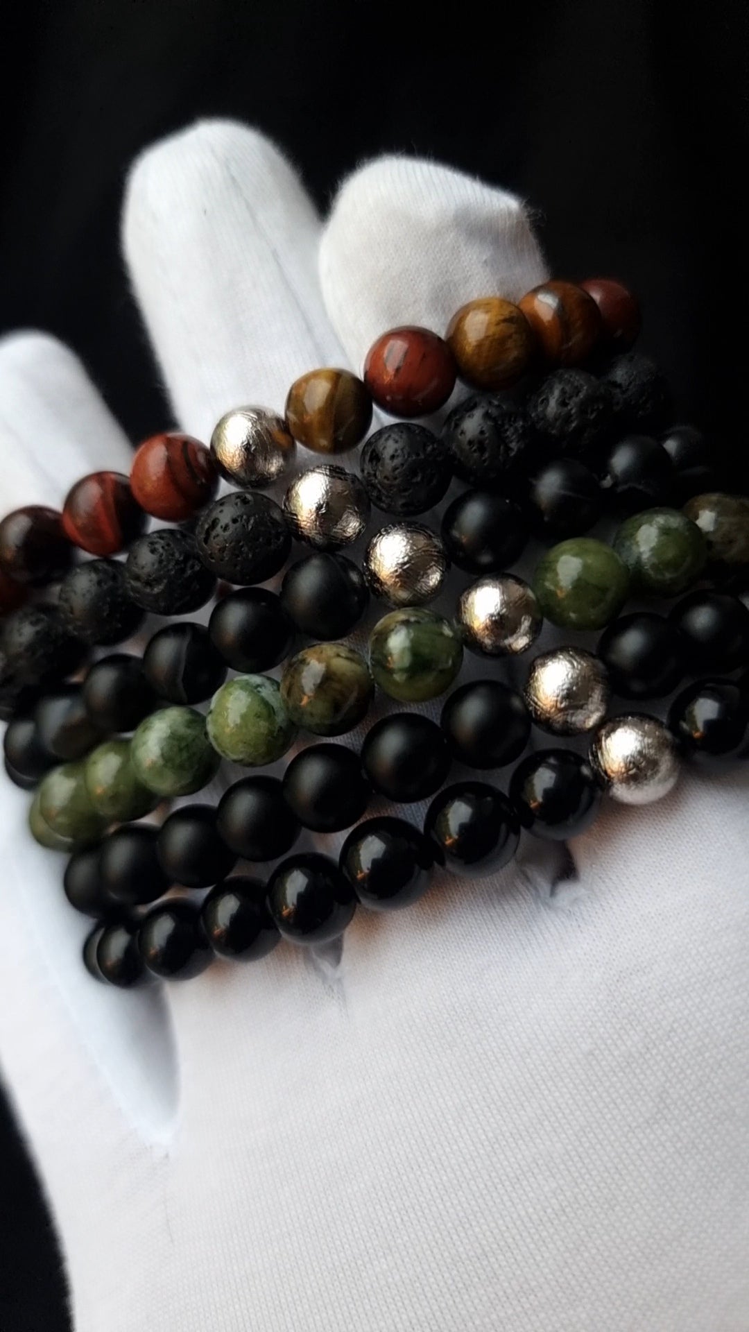 Muonionalusta meteorite bead bracelet with natural stones