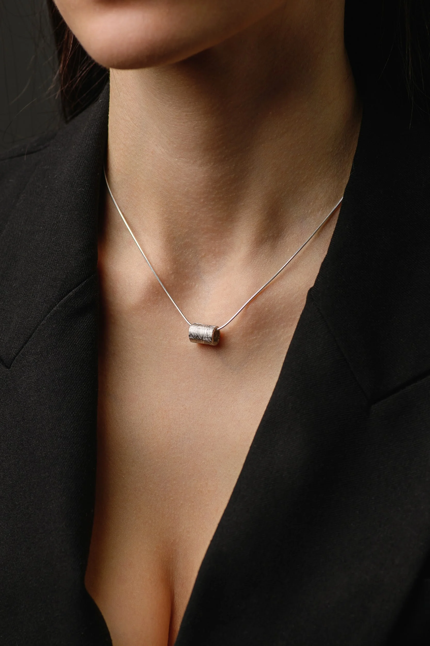 MUONIONALUSTA METEORITE PENDANT “THE AXIS”