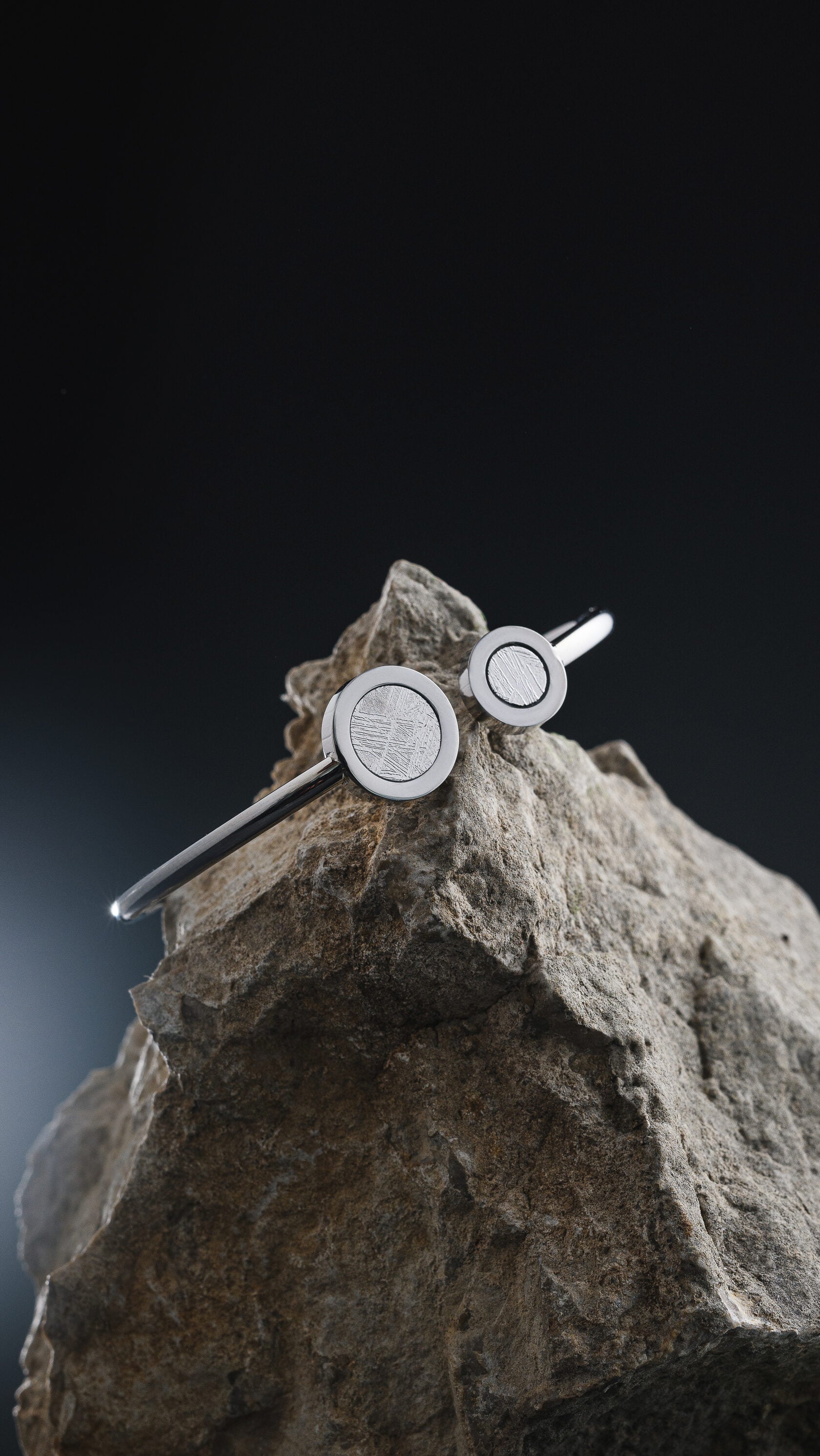 Muonionalusta meteorite Orbit Bracelet