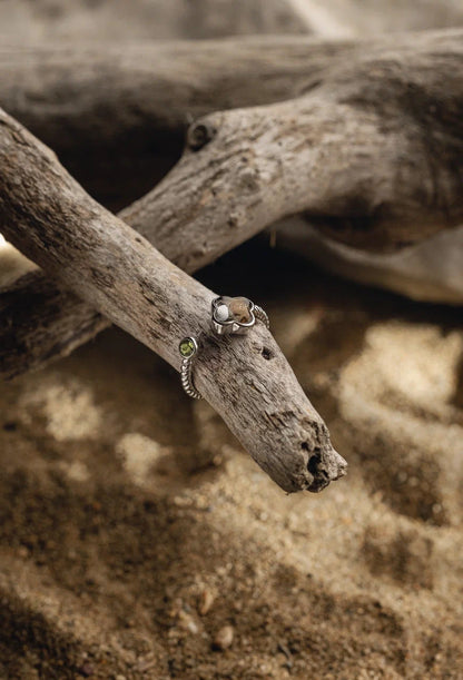 Sericho Meteorite & Moldavite Clover ring